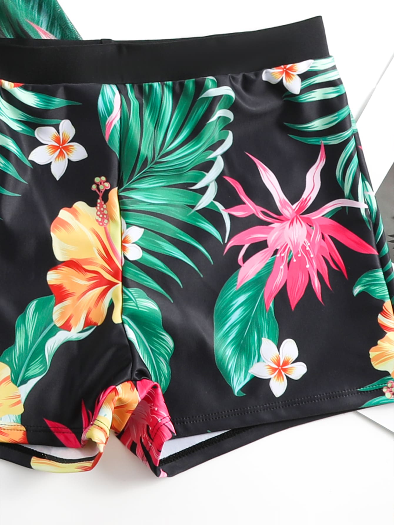 Swim Lushoire Tropical Print Bikini Set Wireless Cami Top & Boxer Shorts & Open