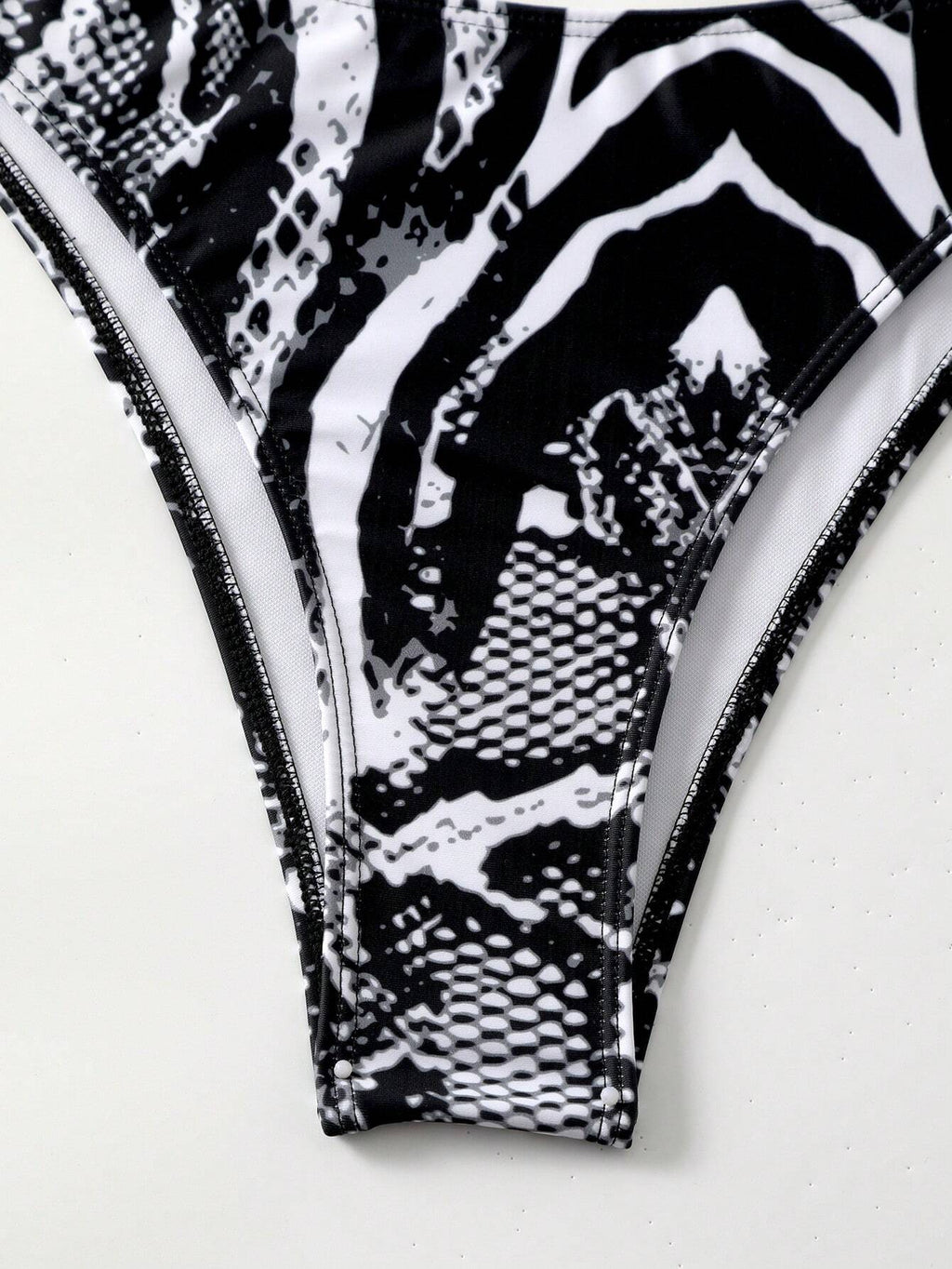 Slaydiva Women's 2025 Vacation Snakeskin Print Sexy Bikini Set With