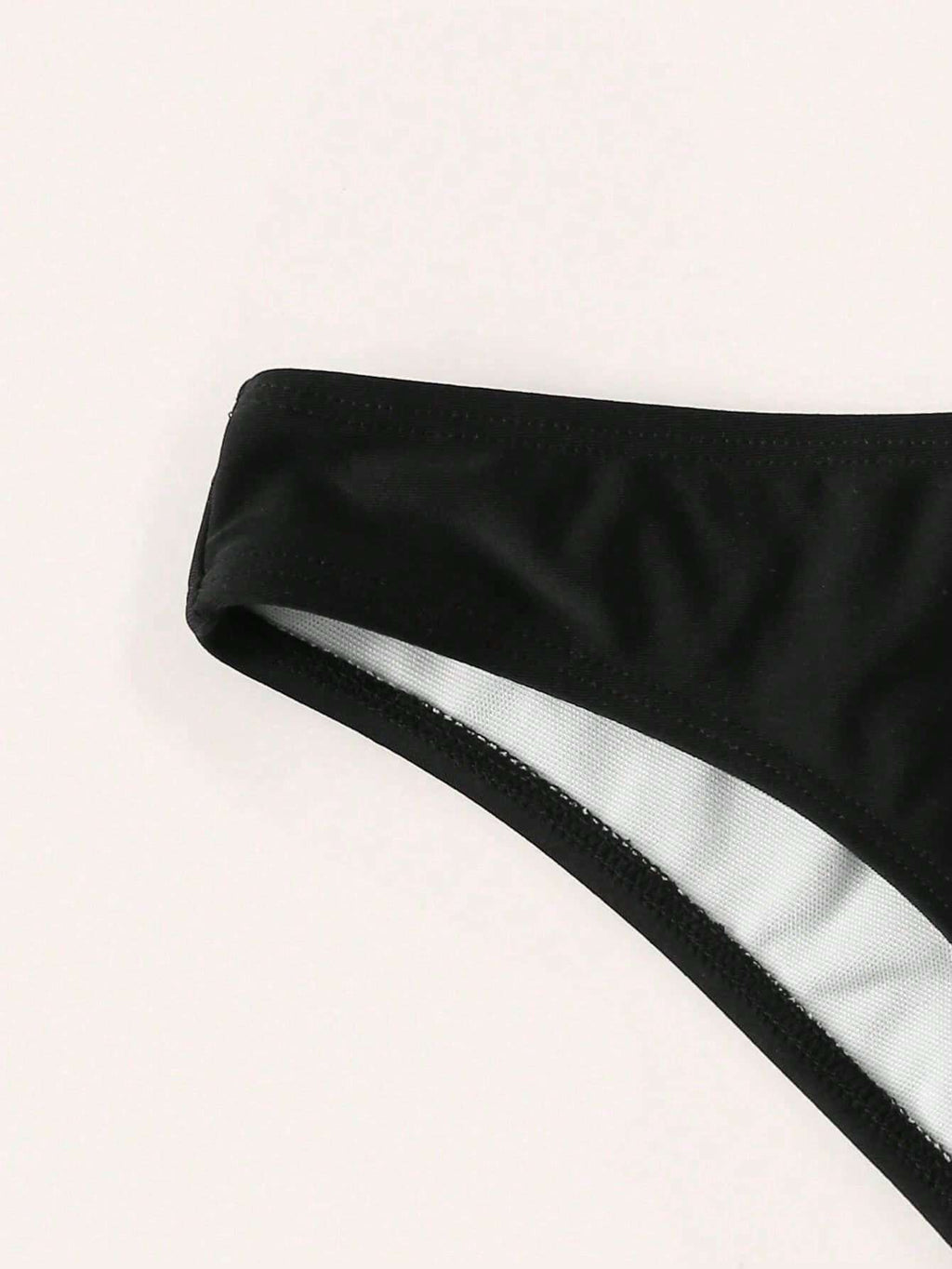 Swim Mod Summer Beach Scallop Trim Triangle Bikini Set With Beach
