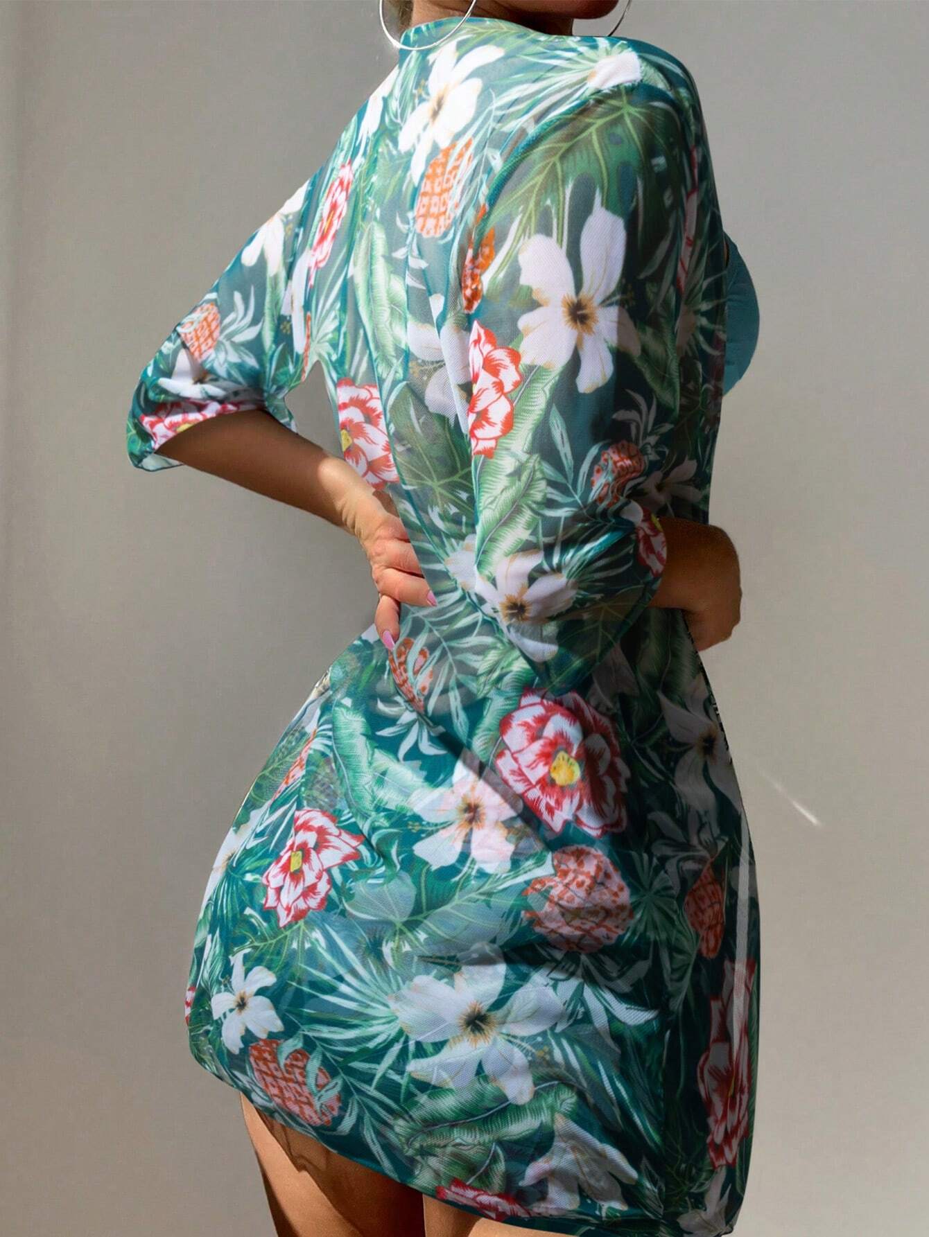 Swim Women Solid Color Camisole Swimwear With Floral Printed Shorts & Cover Up S