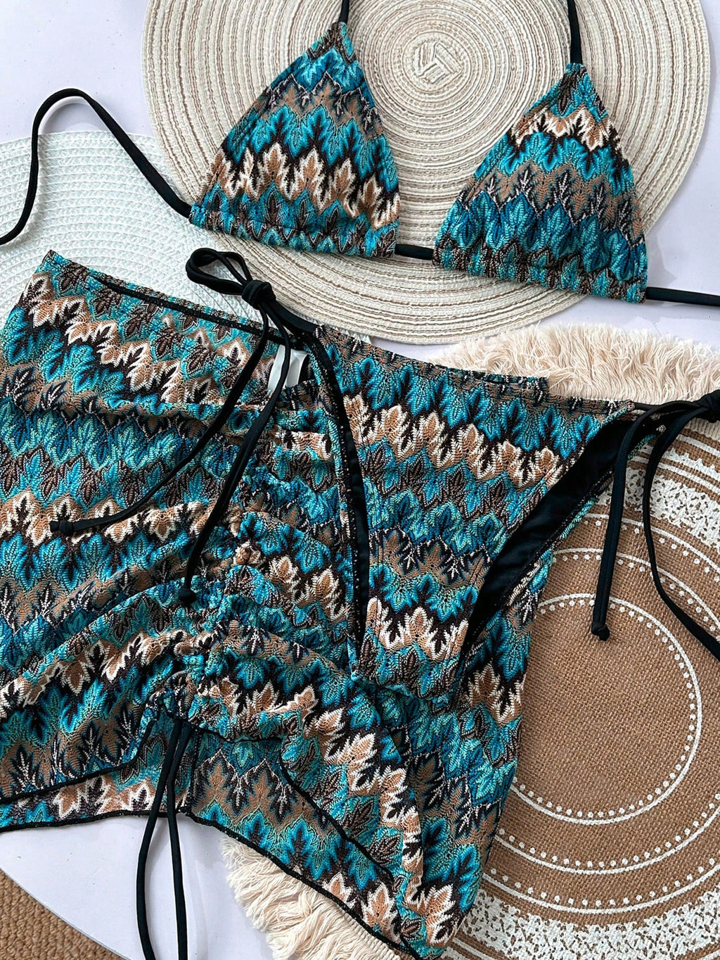 Bikinx Women's Summer Beach Wavy Pattern Halter Tie Sexy Bikini Set
