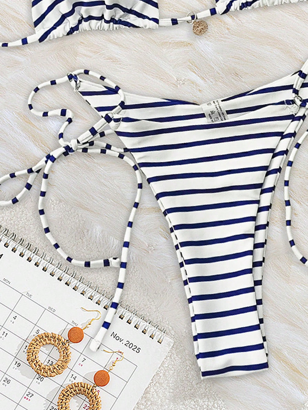 New Striped Triangle Bikini Set With Metal Pendant Decor, Spaghetti