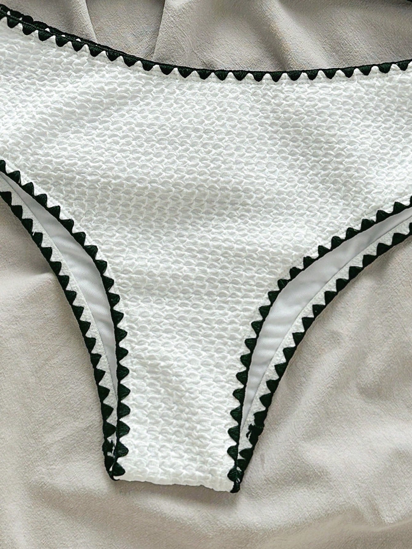 Swim Mod New Textured Fabric Women Summer Holiday Bandeau Teeth Edge Crafted Bik