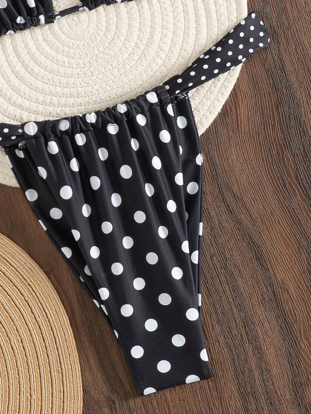 2pcs Women's Summer Beach Polka Dot Print Halter Tie Sexy Bikini Set