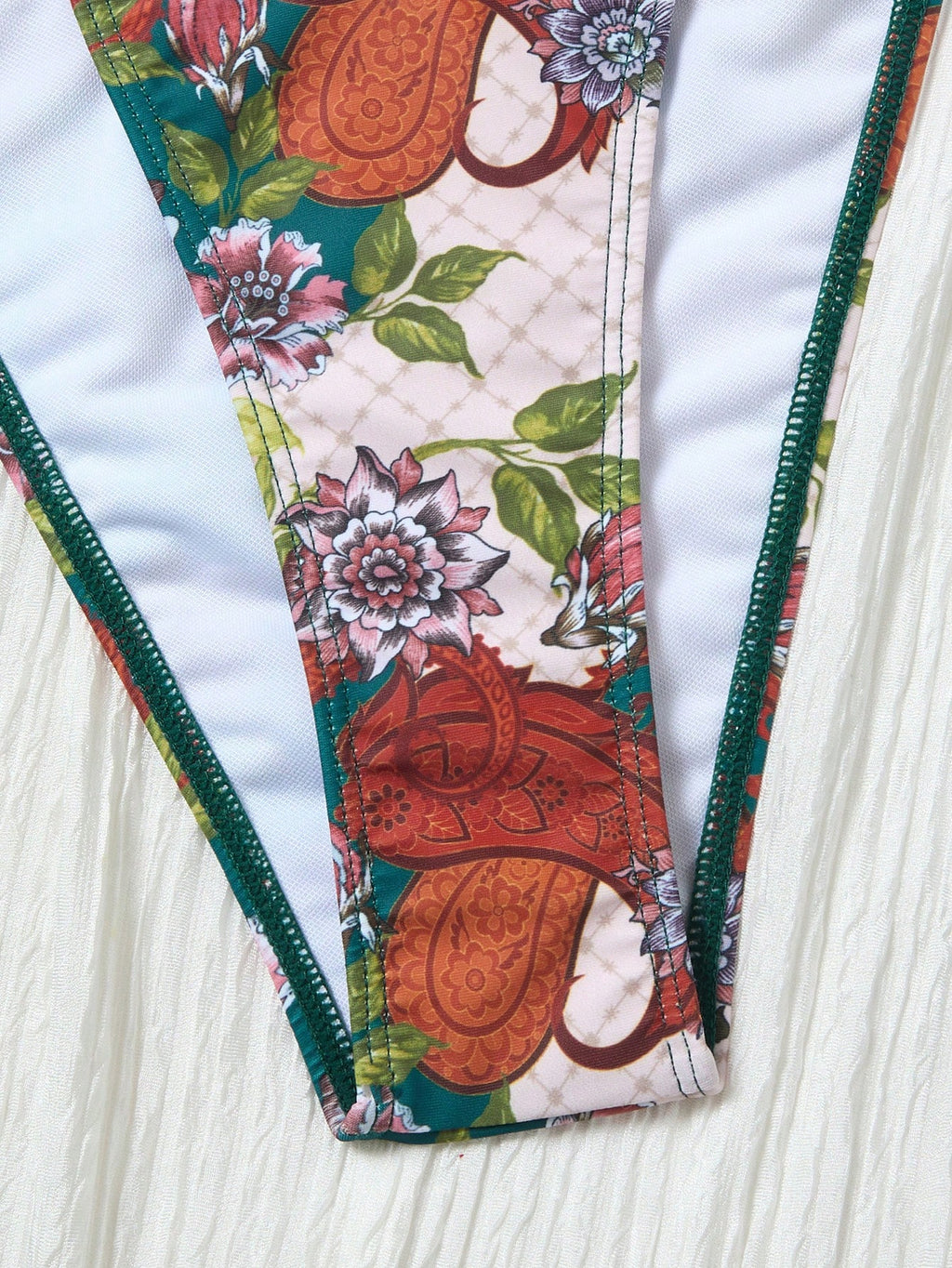 2pcs/Set Women New Fashion Ditsy Floral Backless Bikini Swimwear With