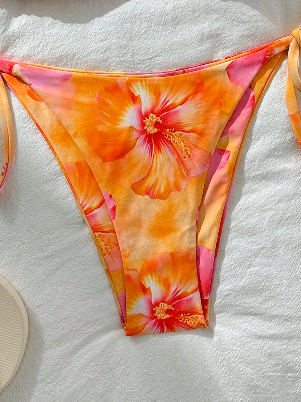 Swim Vcay Women's Random Print Halter Neck Tied Bikini Set, Summer