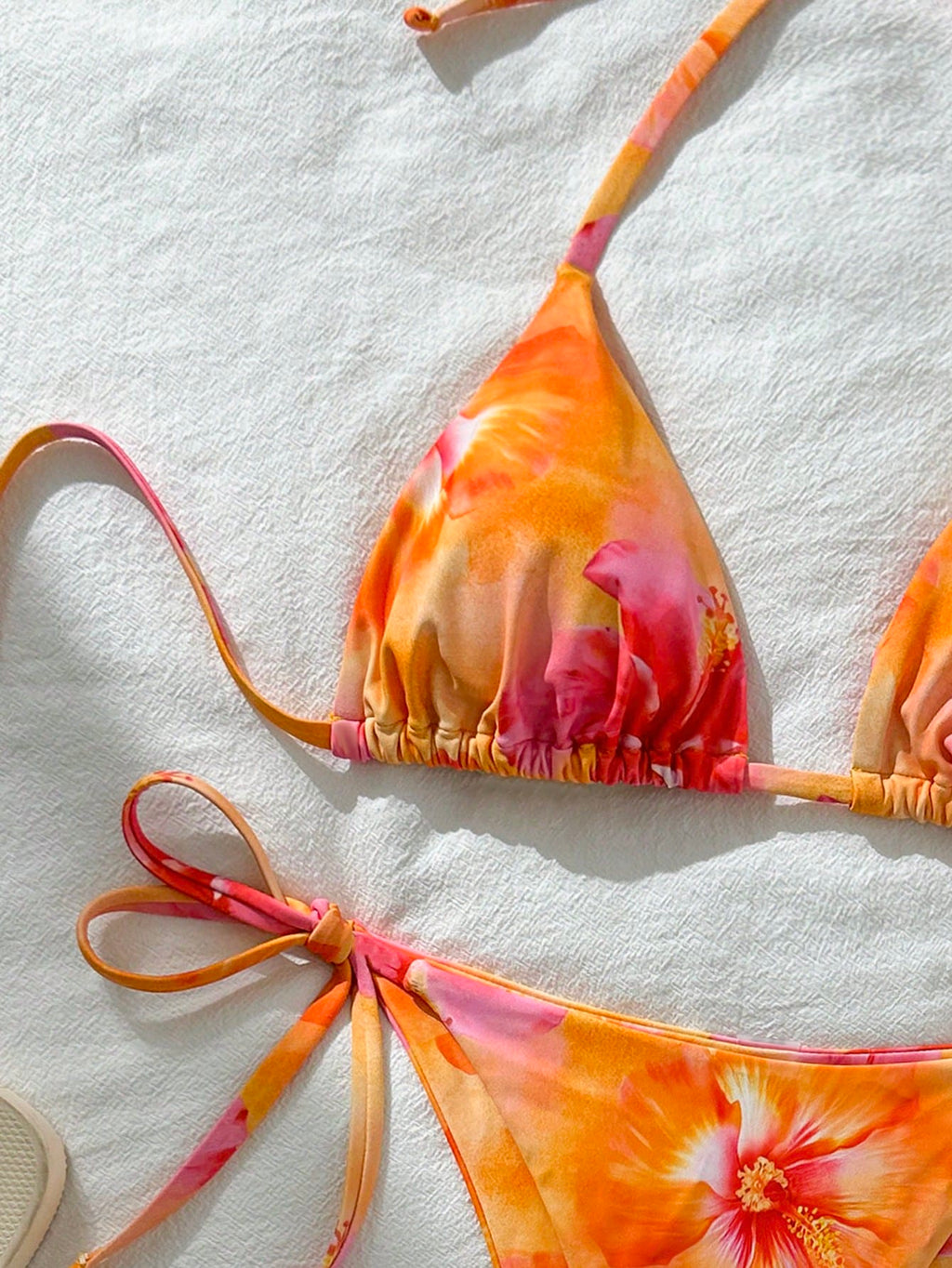Swim Vcay Women's Random Print Halter Neck Tied Bikini Set, Summer