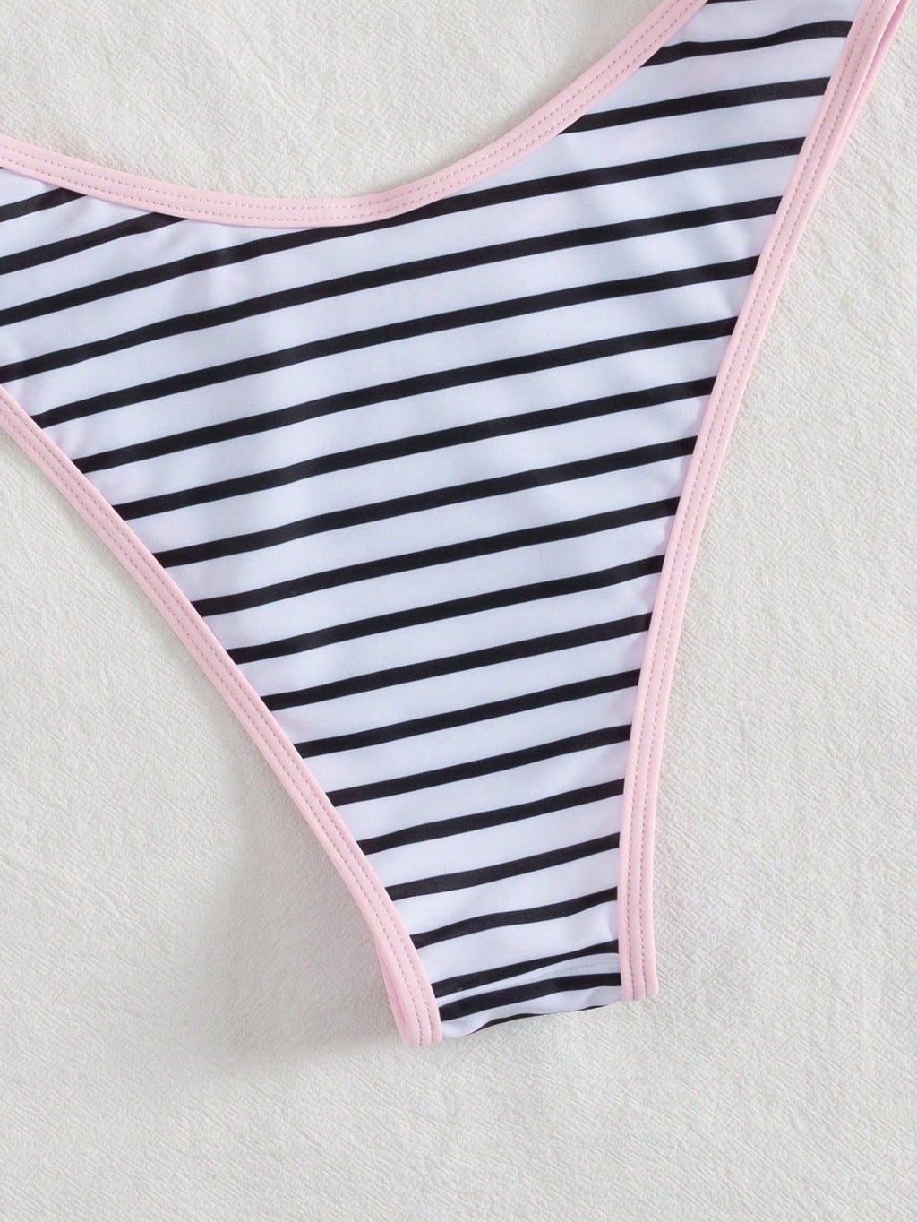 PEPPERMOLLY Women's Sexy & Fashionable Black & White 2 Pieces