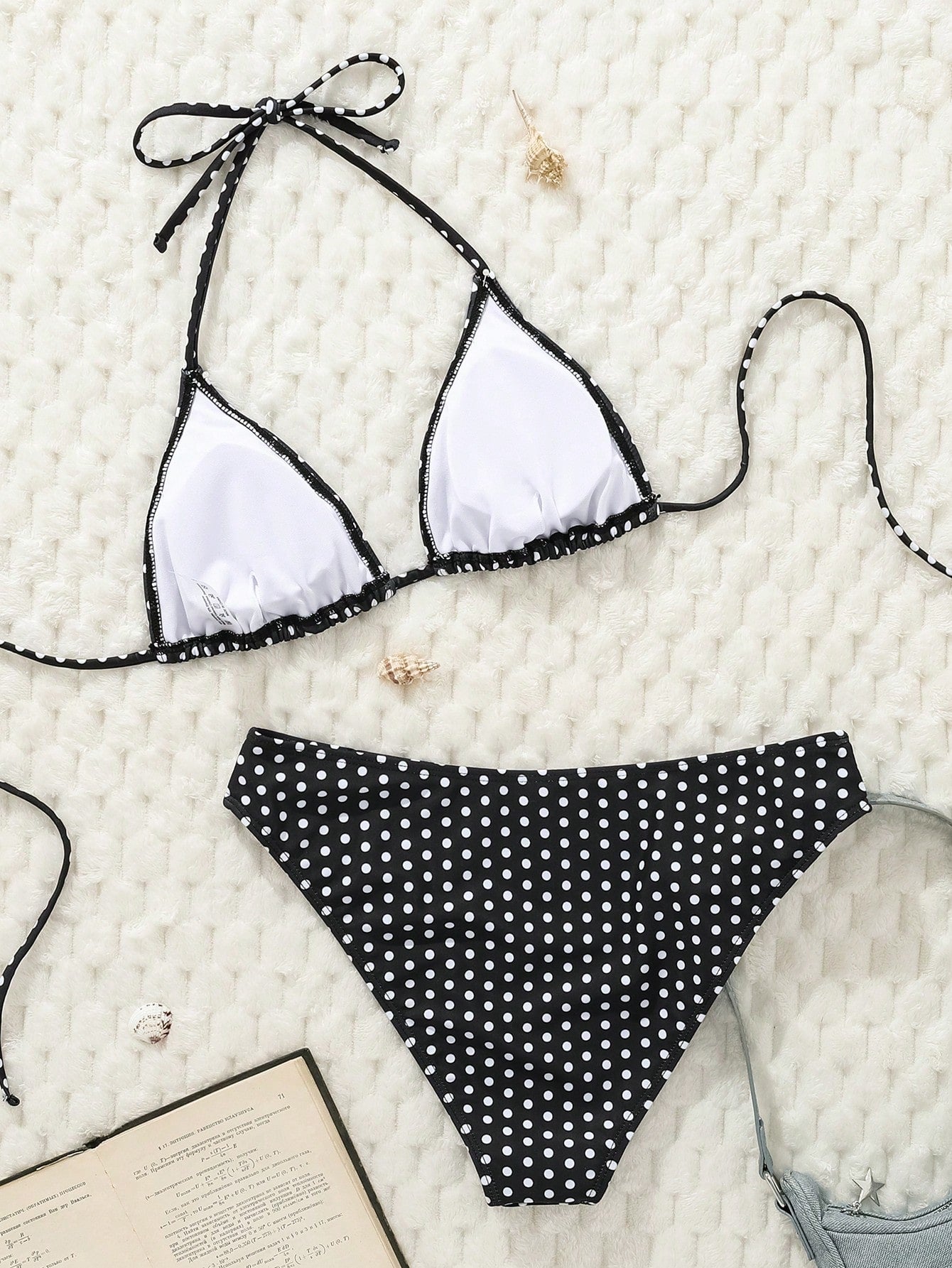 Breezaya Summer Beach Women's Halter Neck Tie Bikini Set