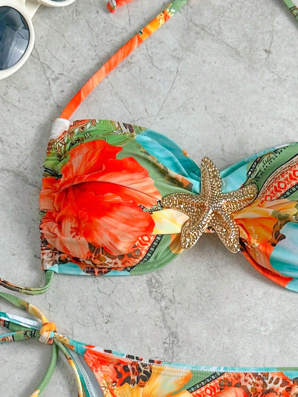Swim Mod Women's Random Print Starfish Decor Halter Sexy Bikini Set,