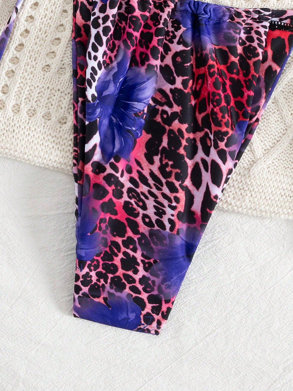 2pcs Leopard Floral Print Sexy Open Back Tie Up Bikini Swimsuit,