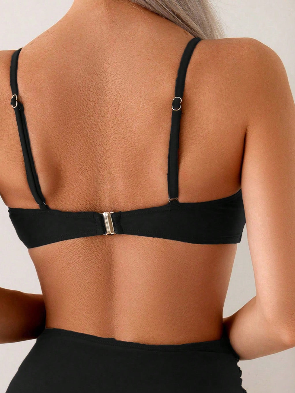 Swim Chiccia 2025 Spring/Summer Women Elegant Holiday Metal Shell