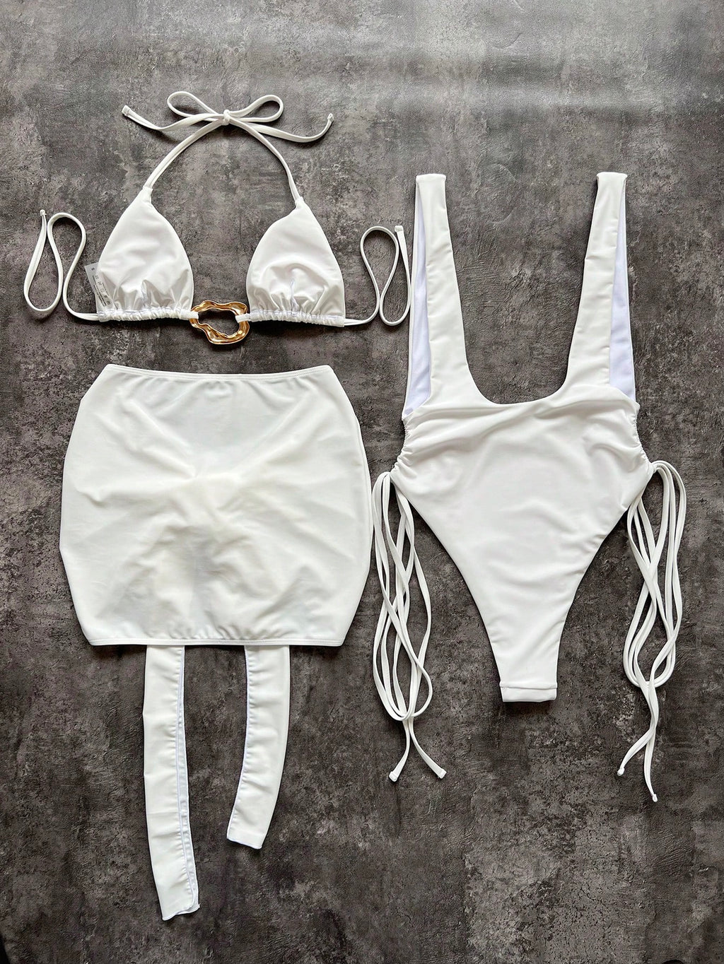 Women's Two Pieces Set With Solid Cut-Out One-Piece Swimwear With