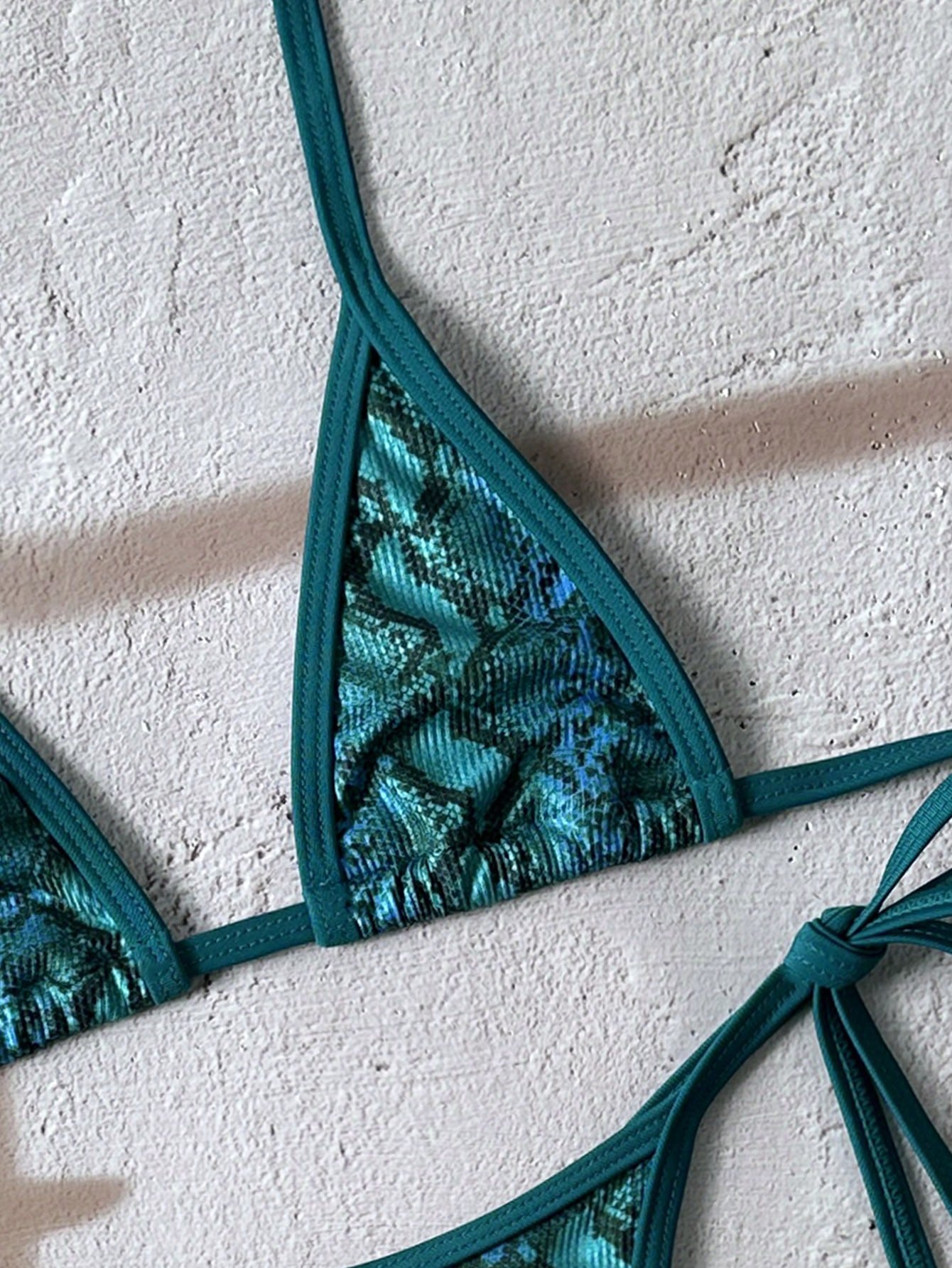 Swim Vcay 2pcs Random Floral Print Textured Bandeau Bikini Set: