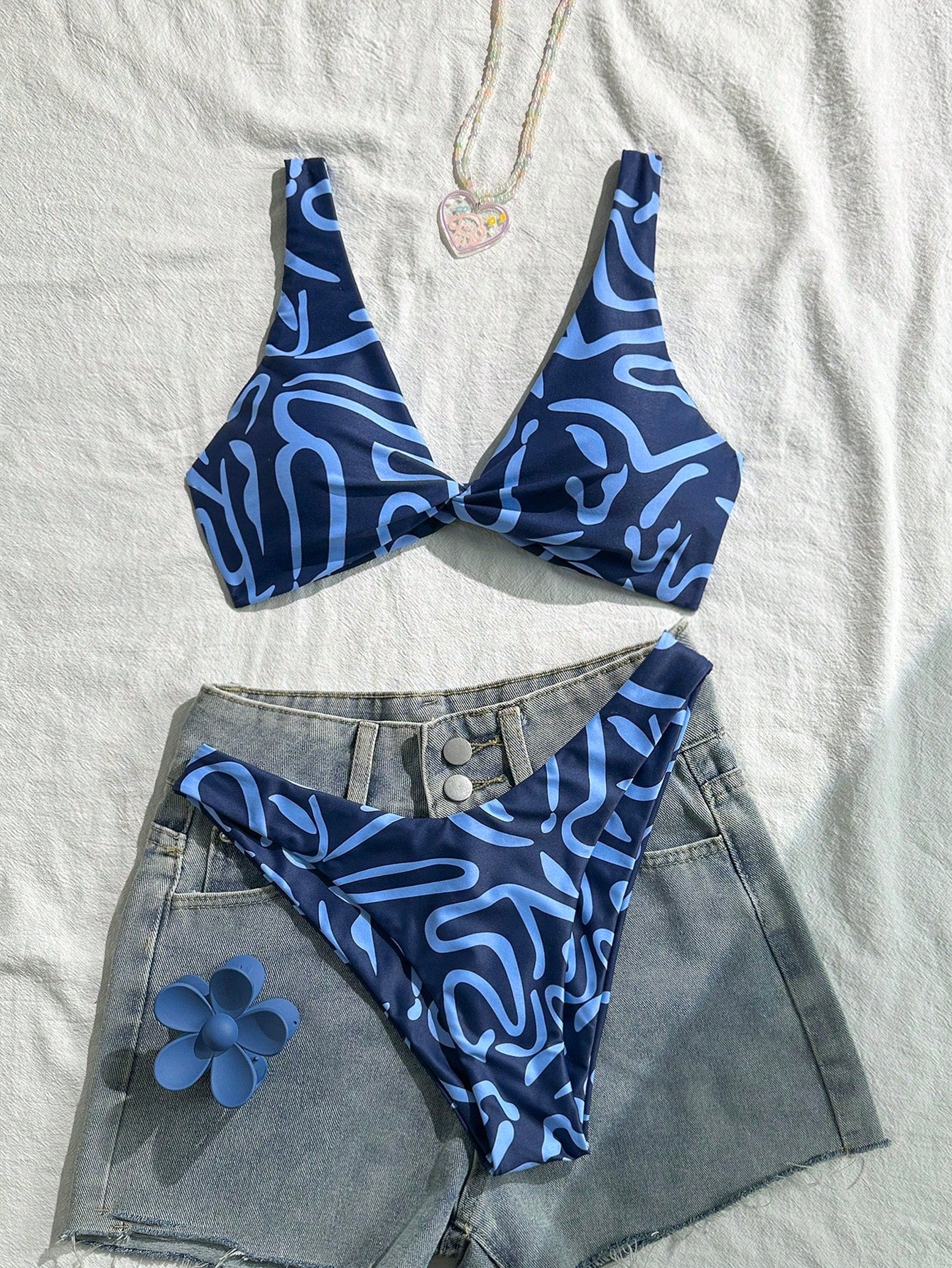 Swim Vcay Women Fashion Blue Floral Print Separate Swimwear Set, Sexy