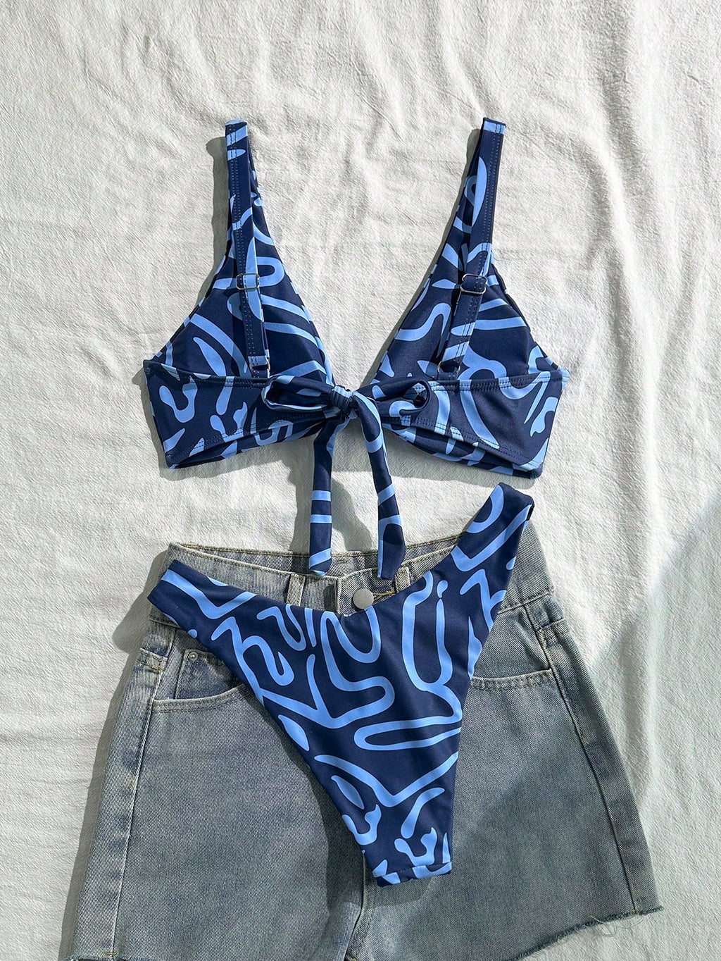 Swim Vcay Women Fashion Blue Floral Print Separate Swimwear Set, Sexy