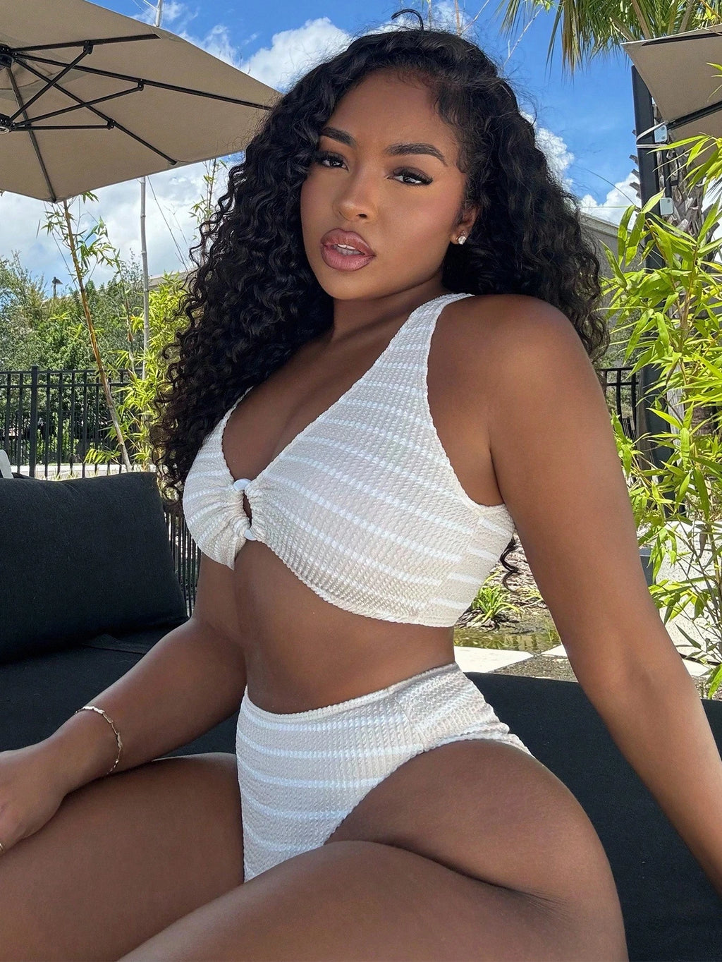 Alexandranx Ladies' Striped Circular Link Sexy Bikini Set For Summer