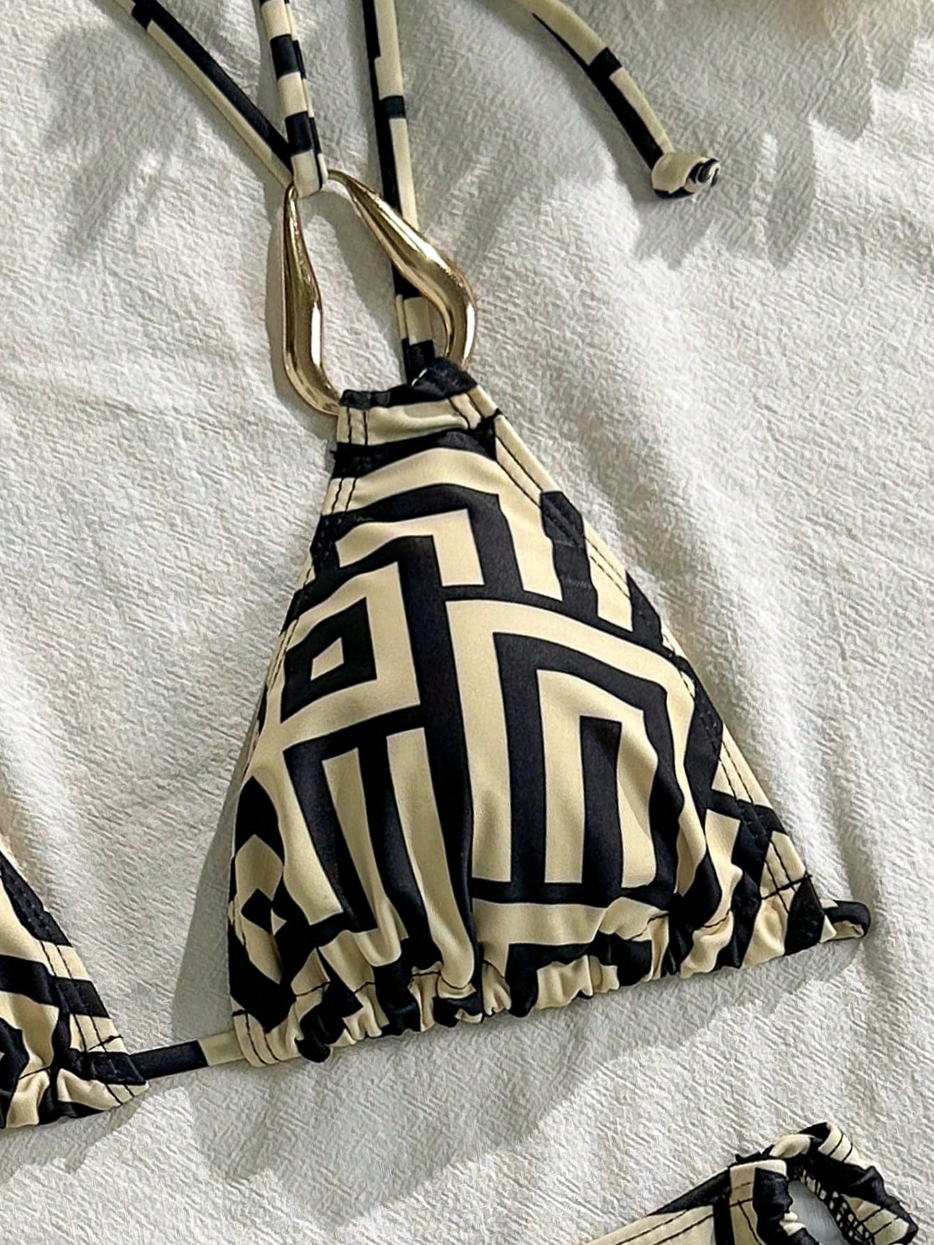 Geometric Pattern High Elasticity Fabric Sexy Women's Halter Bikini