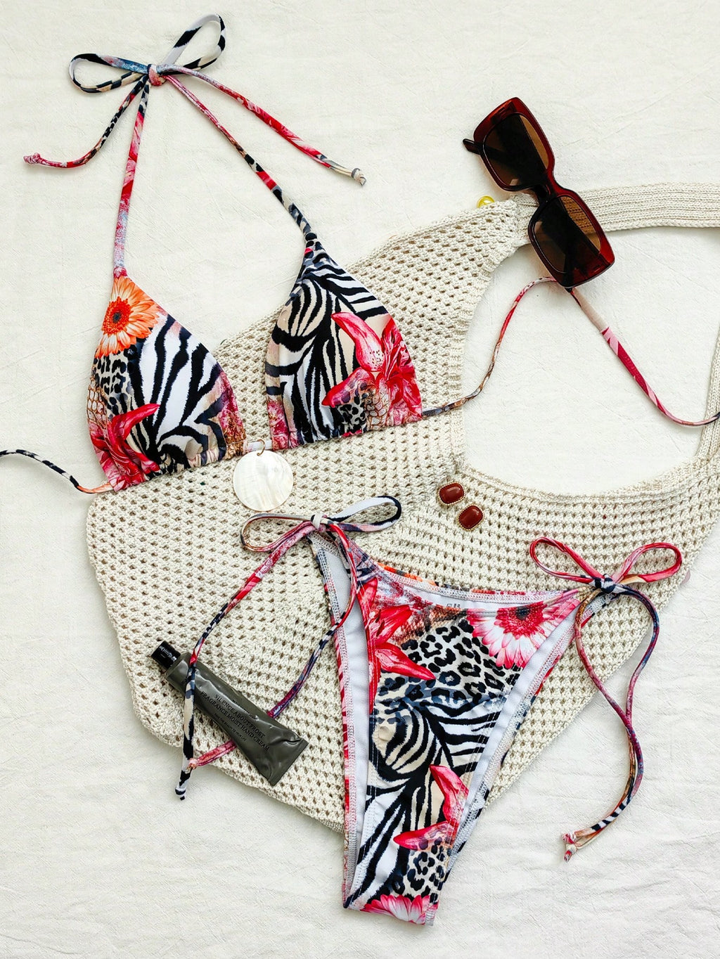 Women's Leopard & Sunflower Print Sexy Personalized Swimwear Set,
