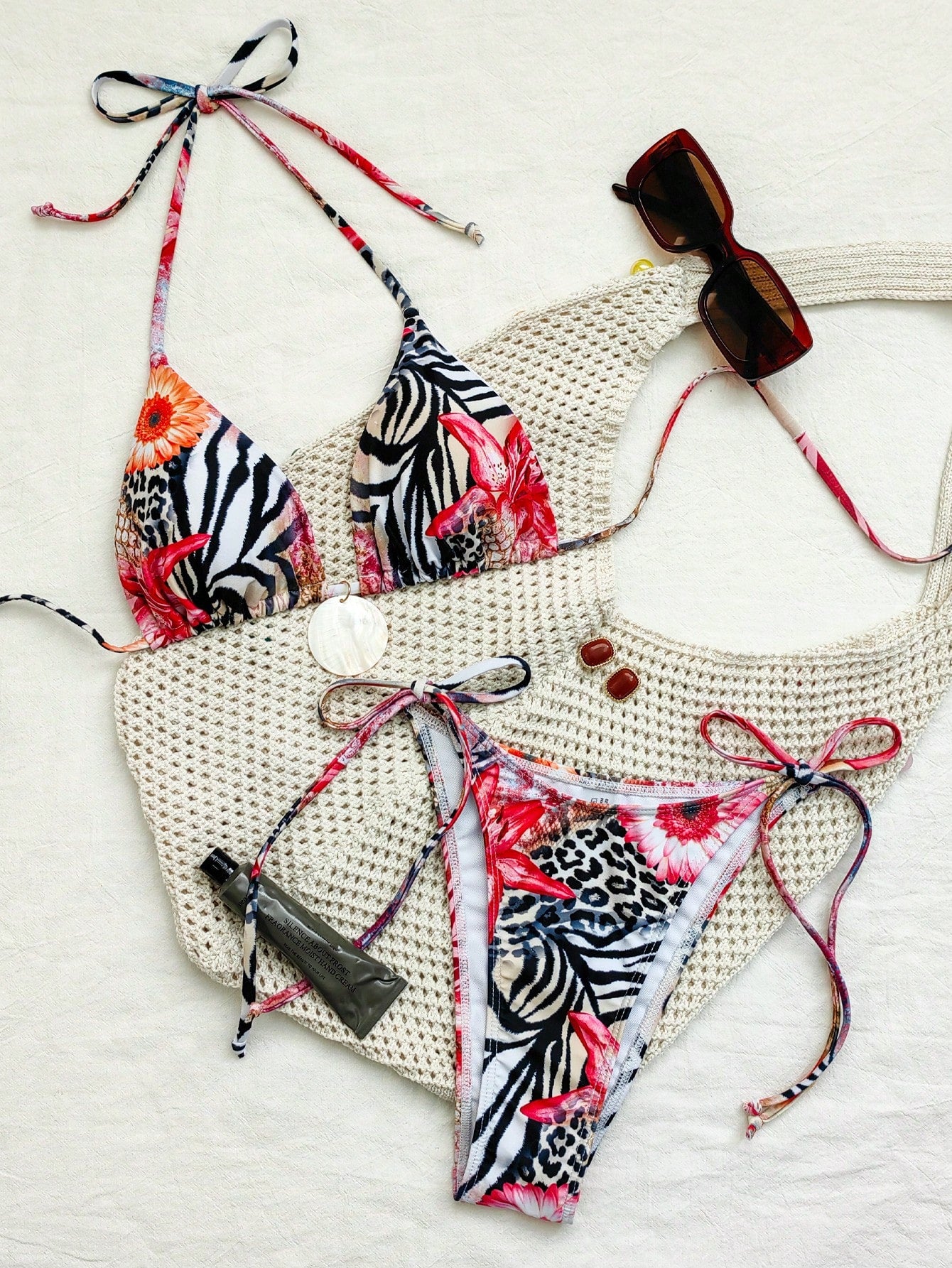 Women's Leopard & Sunflower Print Sexy Personalized Swimwear Set,