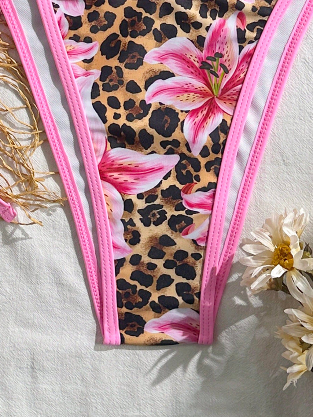 2026 New Fashion Sexy Women's Beach Vacation Bikini Swimsuit 2 Pieces