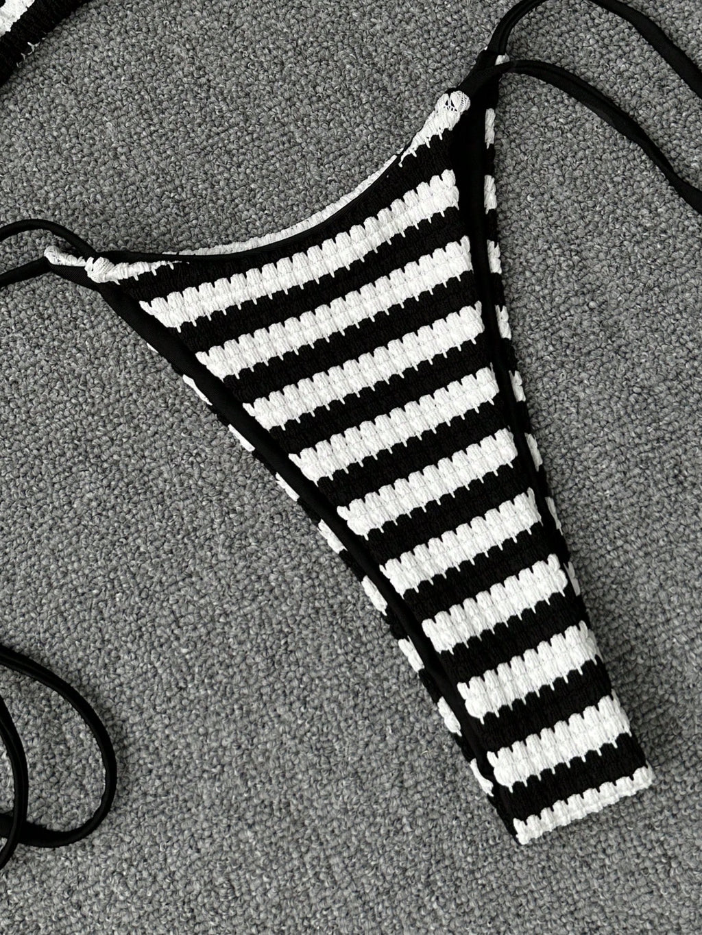 2pcs/Set Women's Sexy Backless Bikini Set, Black & White Striped Triangle Top With Halter Neck Design, - image 3