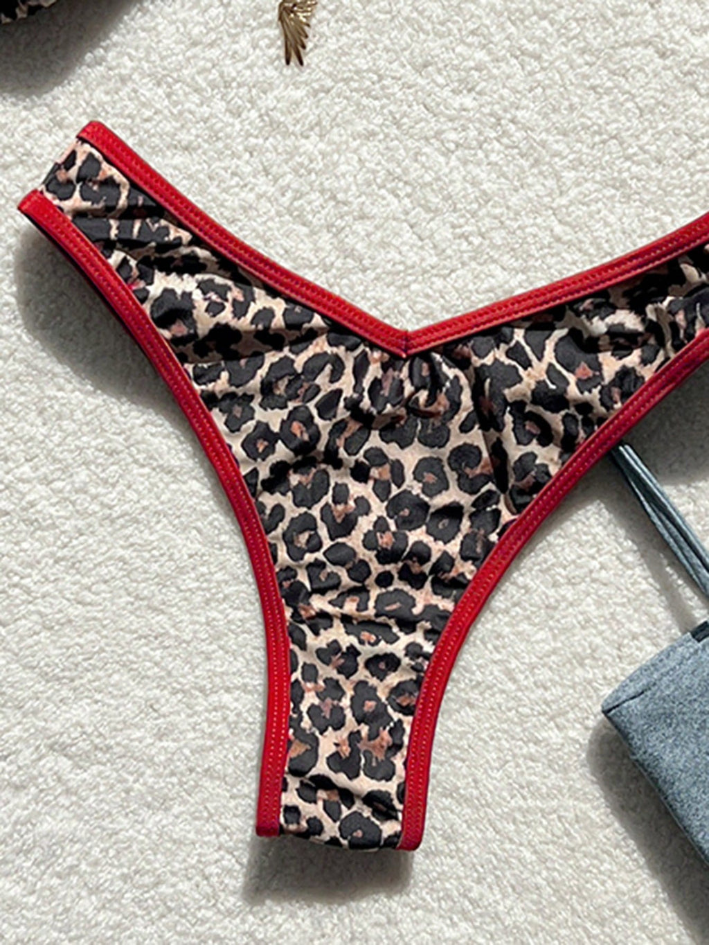 Swim Vcay 2 Pieces Swimwear: Random Print Halter Top With Spaghetti Straps And S
