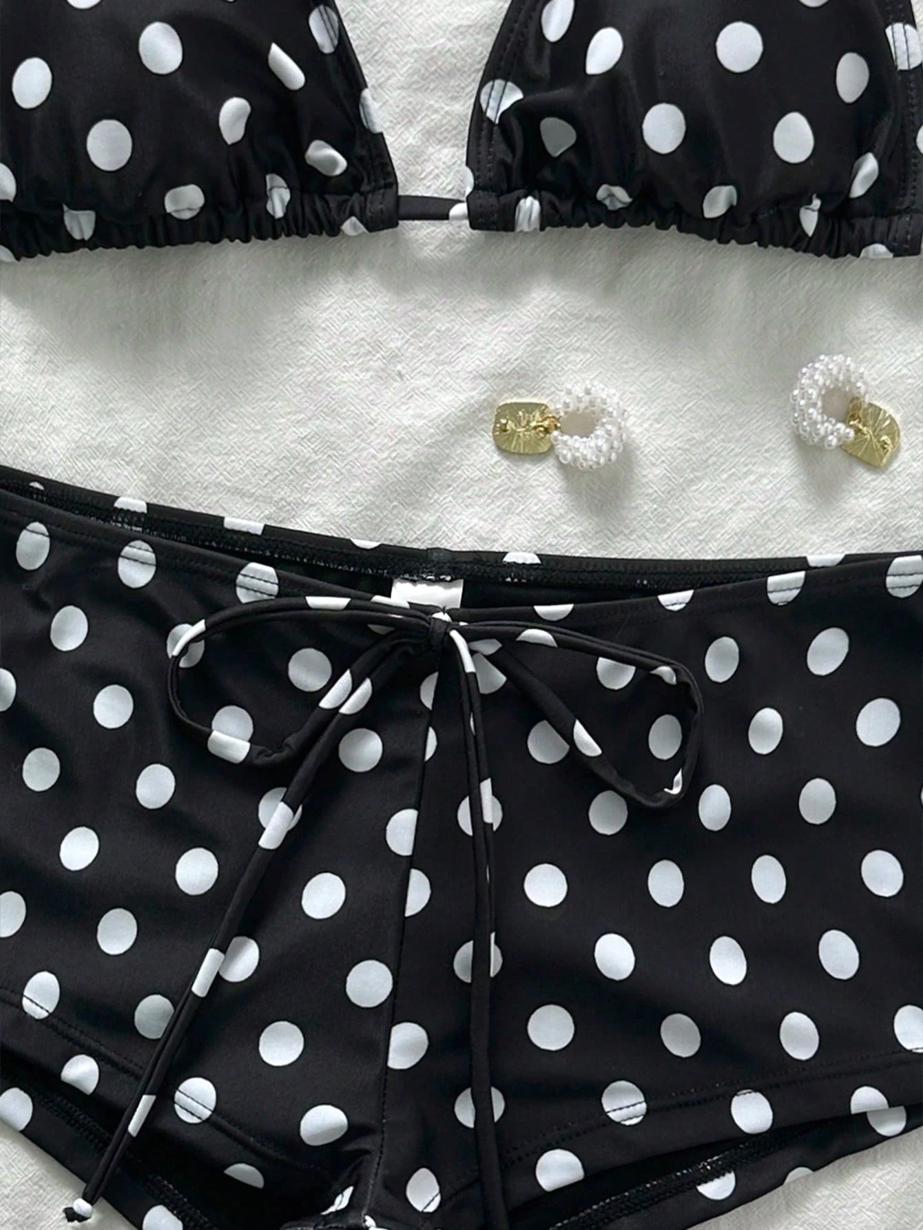 LUCKY HOLIDAY 2026 Spring/Summer New Women's Fashion Sexy Triangle