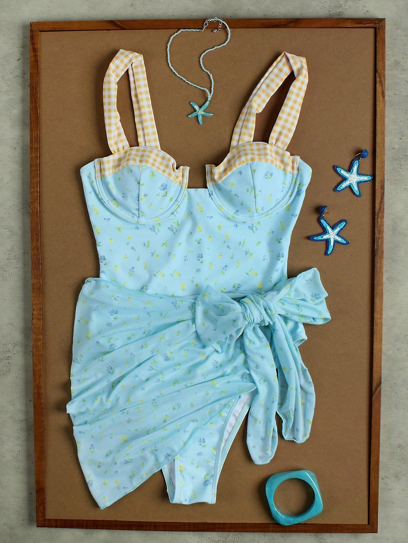 Ladies' Light Blue Floral Plaid Camisole Swimwear For Beach, Sweet Girl Vacation Style Two Pieces Bikini Set