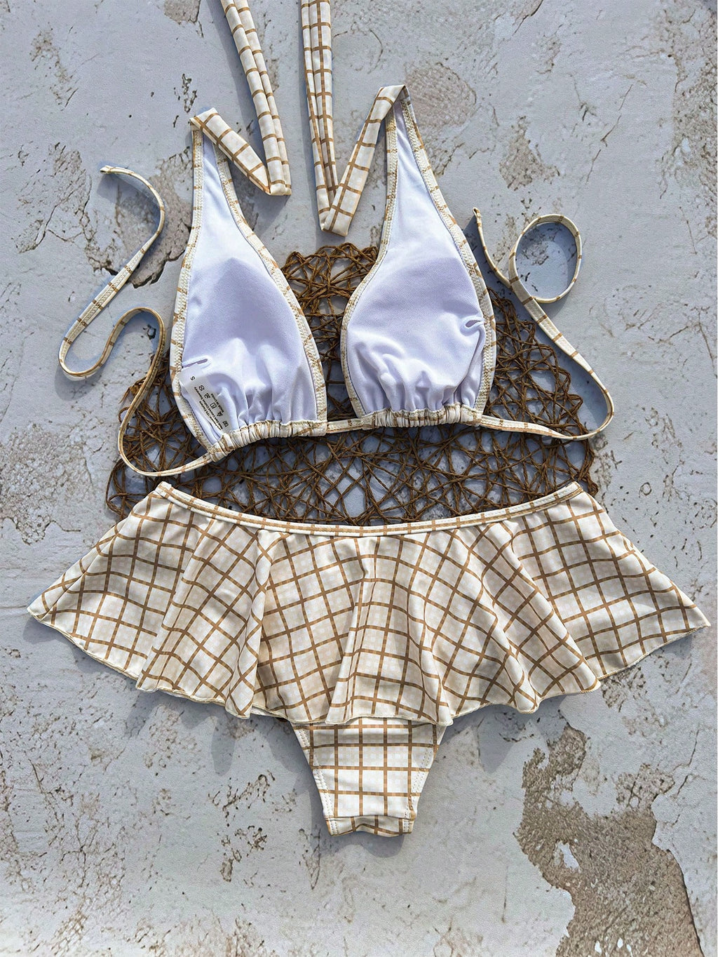 Women's Elegant Plaid Swimsuit Set With Ruffle Details, Suitable For