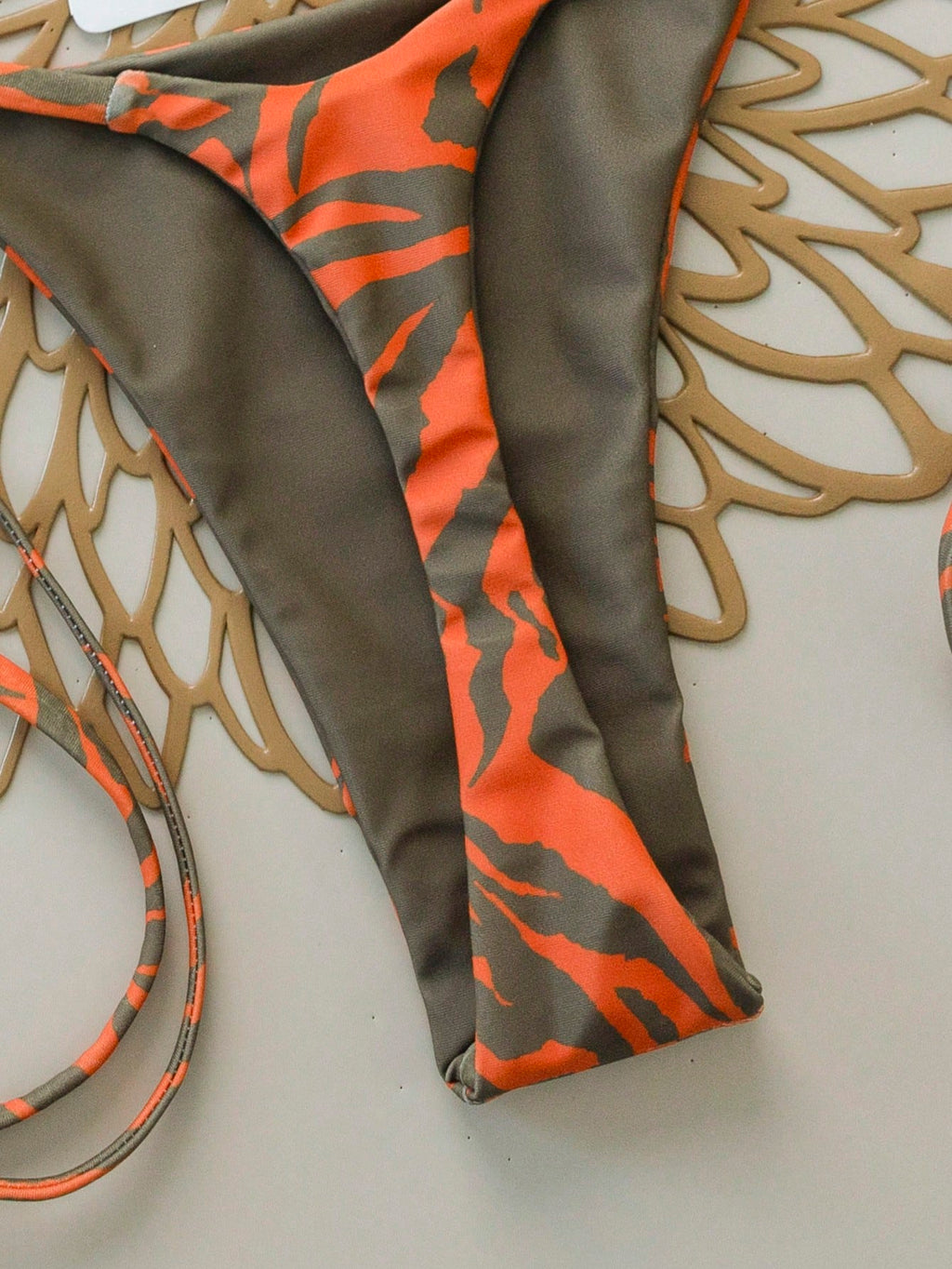 2pcs/Set Allover Print Backless Tie-Up Bikini Swimwear, Sexy & Suitable For Beach, Stage And Concerts In - image 4