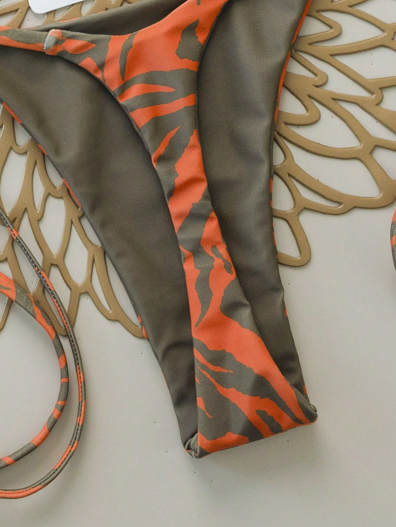 2pcs/Set Allover Print Backless Tie-Up Bikini Swimwear, Sexy & Suitable For Beach, Stage And Concerts In - image 4