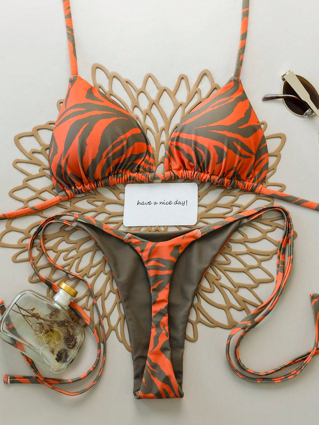 2pcs/Set Allover Print Backless Tie-Up Bikini Swimwear, Sexy & Suitable For Beach, Stage And Concerts In - image 5