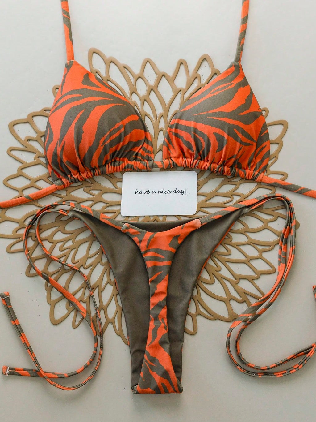2pcs/Set Allover Print Backless Tie-Up Bikini Swimwear, Sexy & Suitable For Beach, Stage And Concerts In
