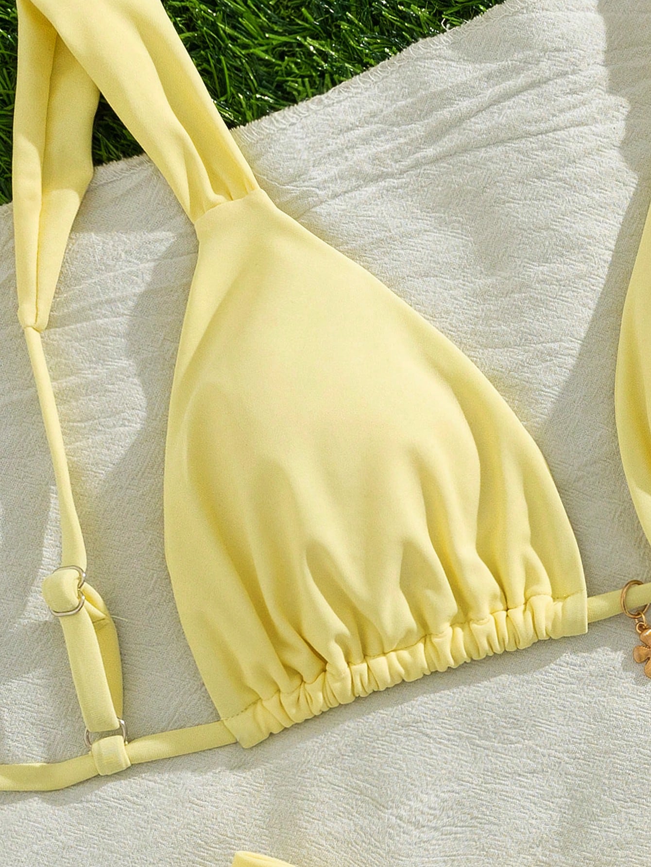 Women's Sexy Solid Yellow Bikini Set With Metal Flower Pendant,