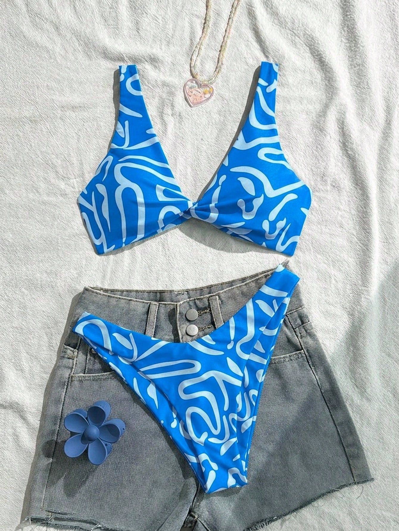 Swim Vcay Women Fashion Blue Floral Print Separate Swimwear Set, Sexy