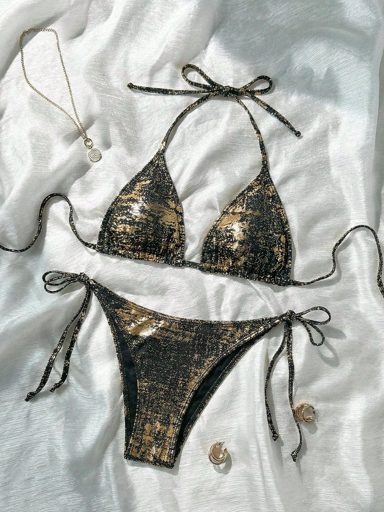 Swim Women's Beach Swimwear Set With Metallic Decor For Summer Beach Vacation