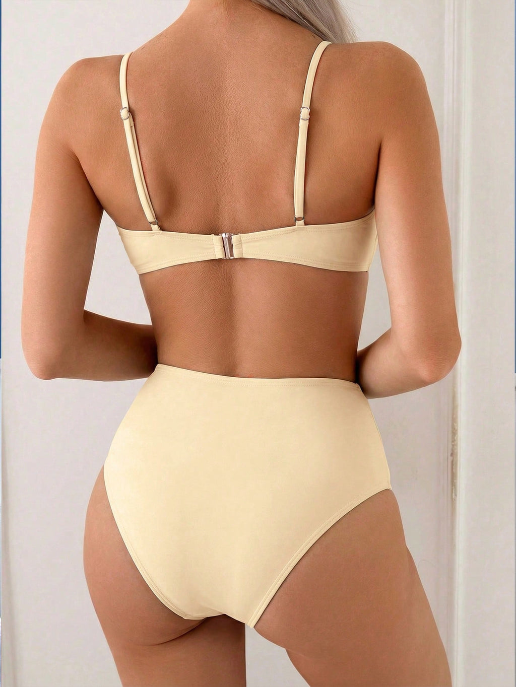 Swim Chiccia 2025 Spring/Summer Women Elegant Holiday Metal Shell