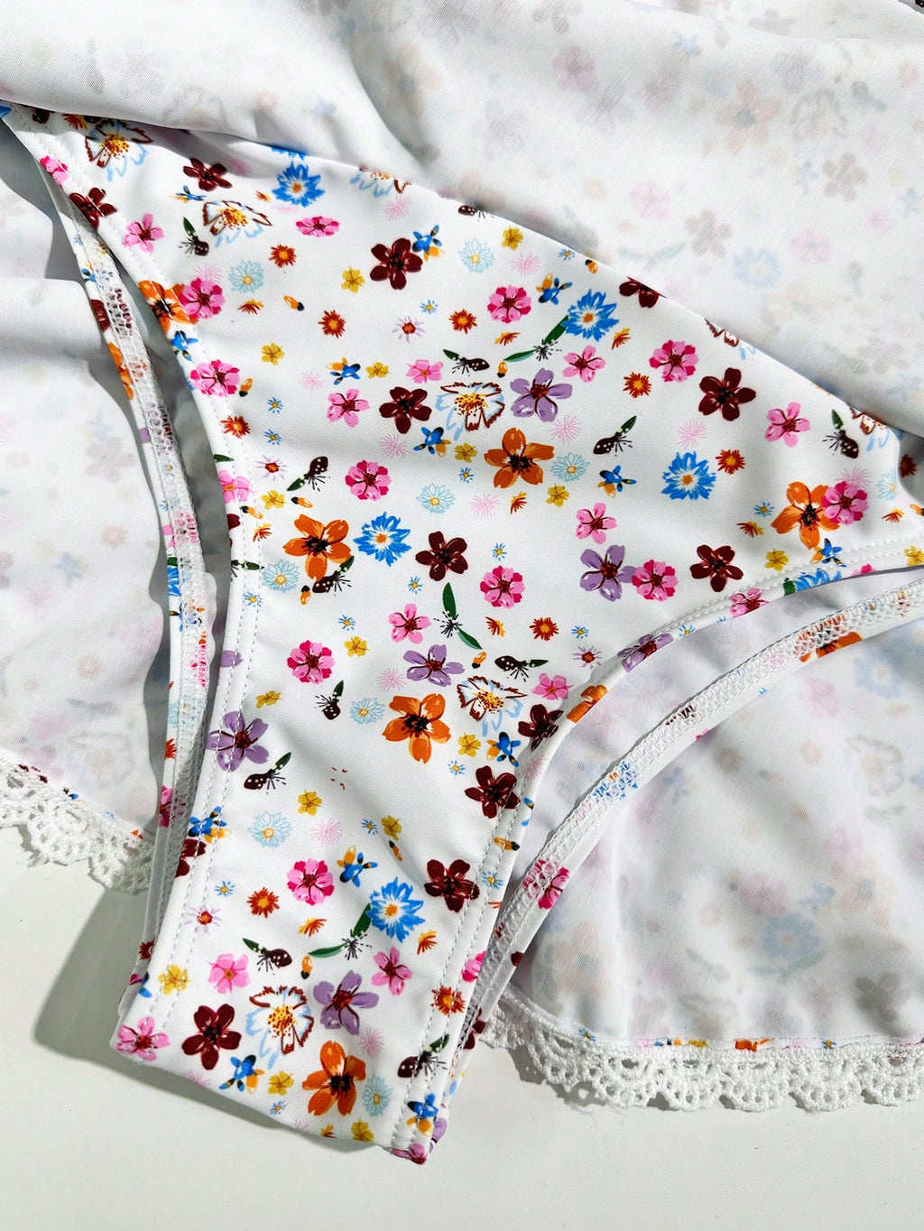 Swim Mod Summer Beach Ditsy Floral Print Bikini Set Frill Trim Knot Front Bra &