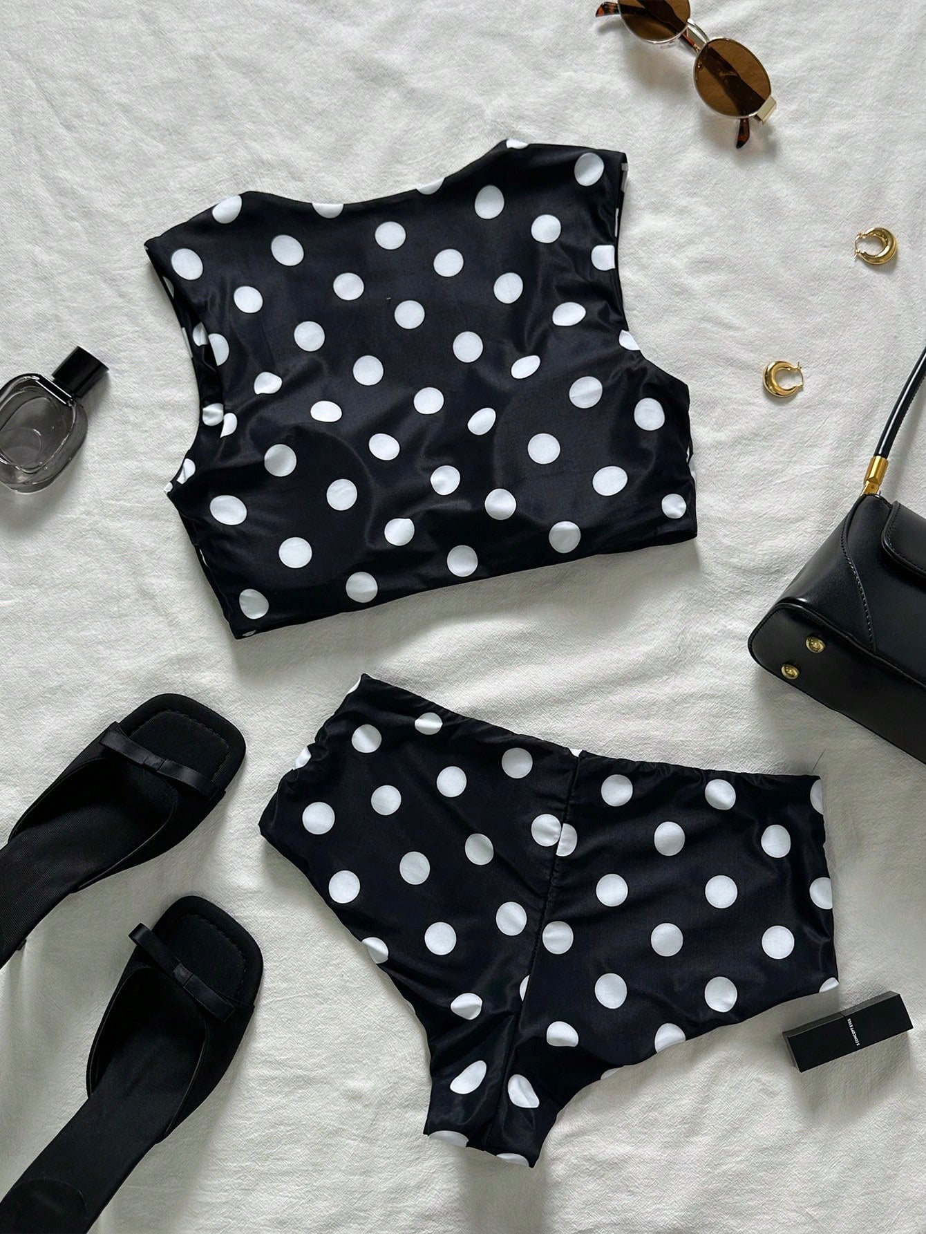 Swim Chiccia Sweetheart Neck Polka Dot Printed Soft Fabric Twist Cup Cute Bikini