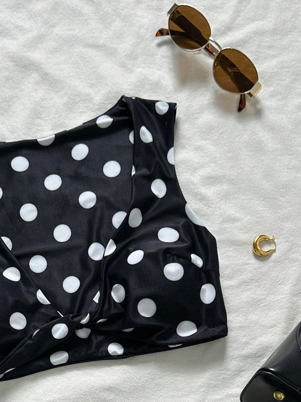 Swim Chiccia Sweetheart Neck Polka Dot Printed Soft Fabric Twist Cup Cute Bikini