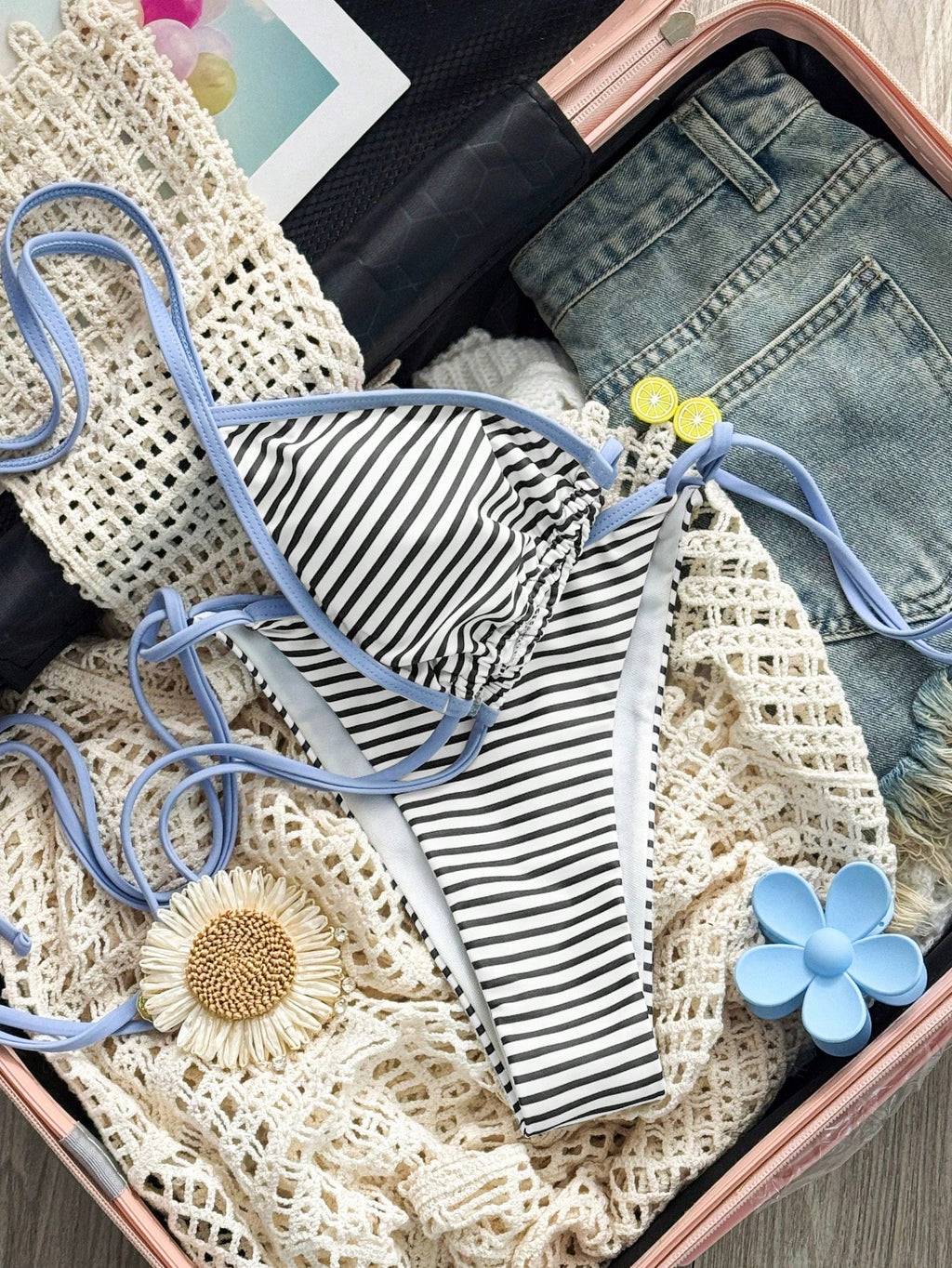 Sexy Summer Yellow Striped Print Patchwork Swimwear, Suitable For