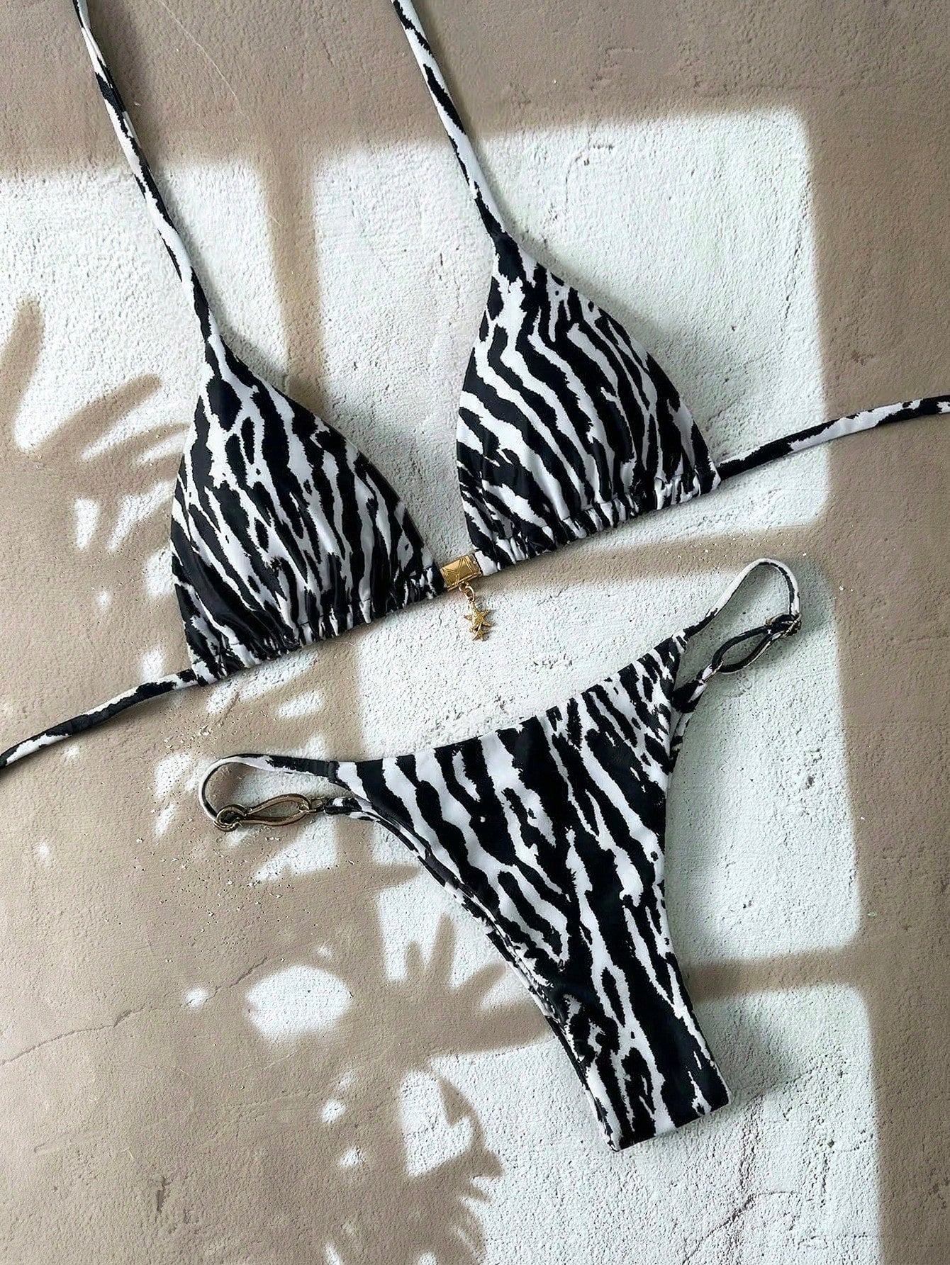 Elavelle Springbreak Women Beach Outfit, Random Print Spaghetti Strap