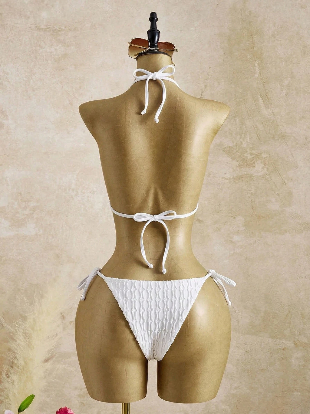 Bellisia Women's 2pcs Elegant Sexy Vintage Romantic Halter Resin