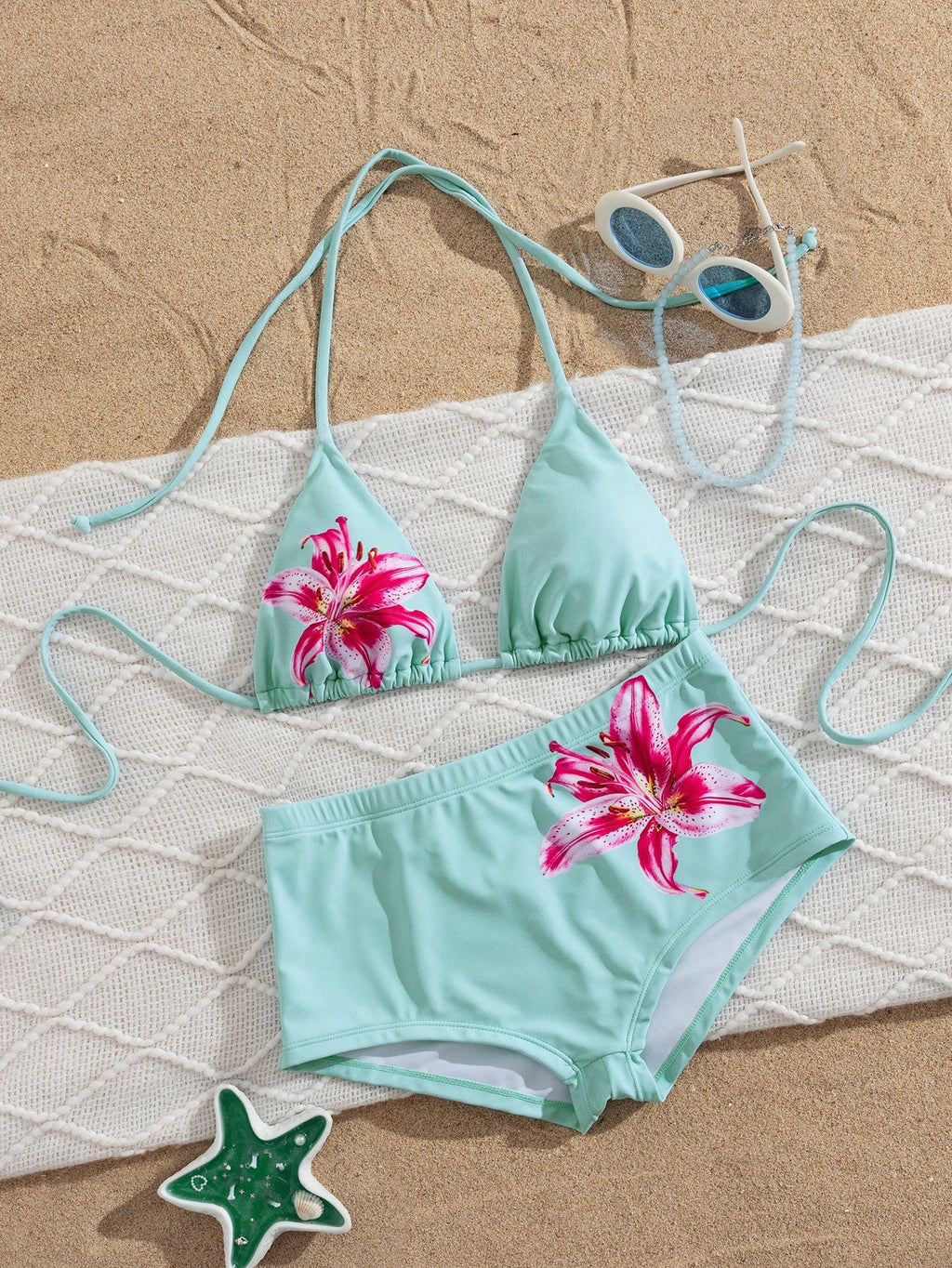 PEPPERMOLLY Fashionable Floral Swimwear: Black Backless Bikini Top +