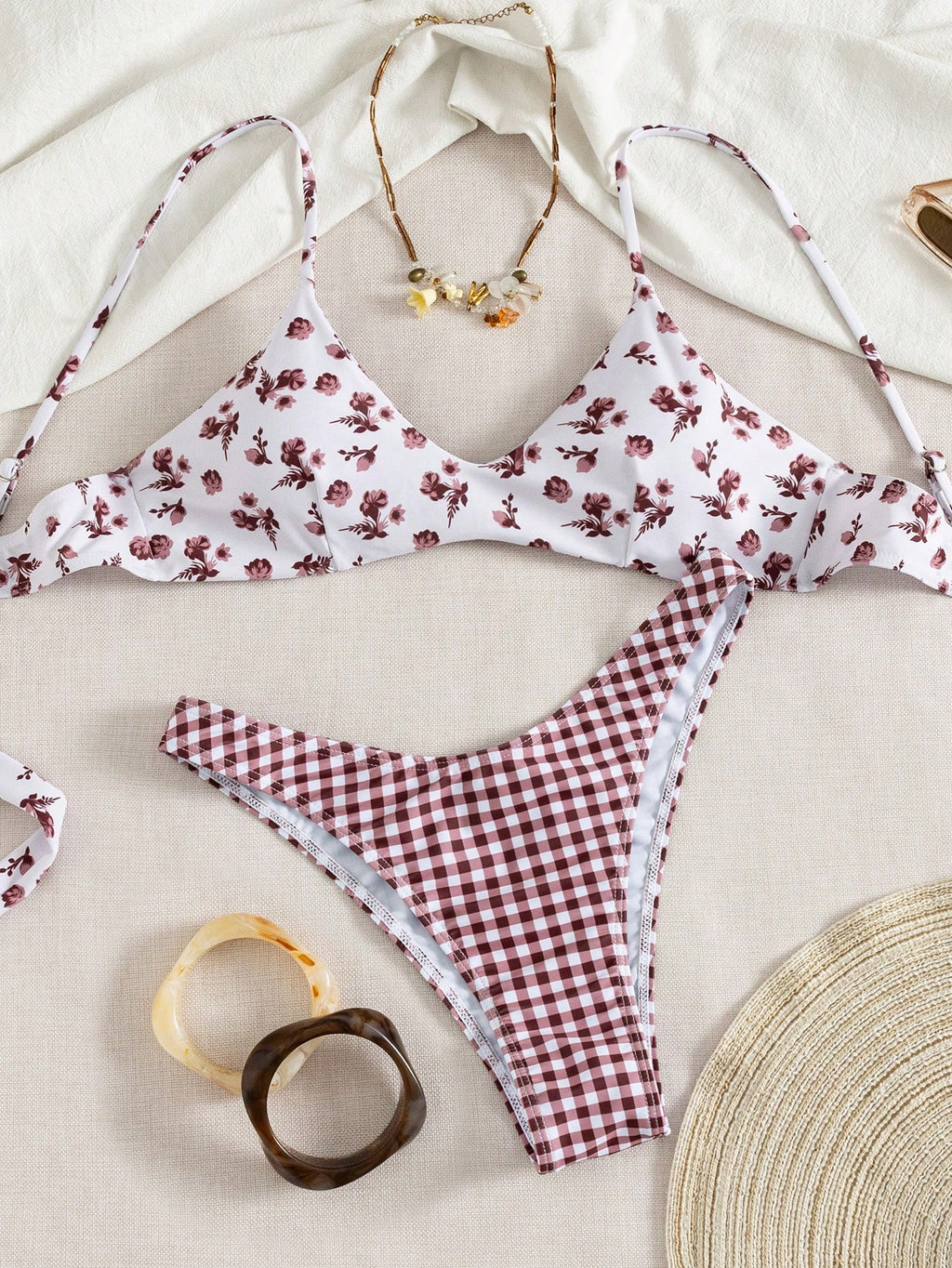 Women's Sexy Fashion Black & White 2 Pieces Swimwear, Summer Beach