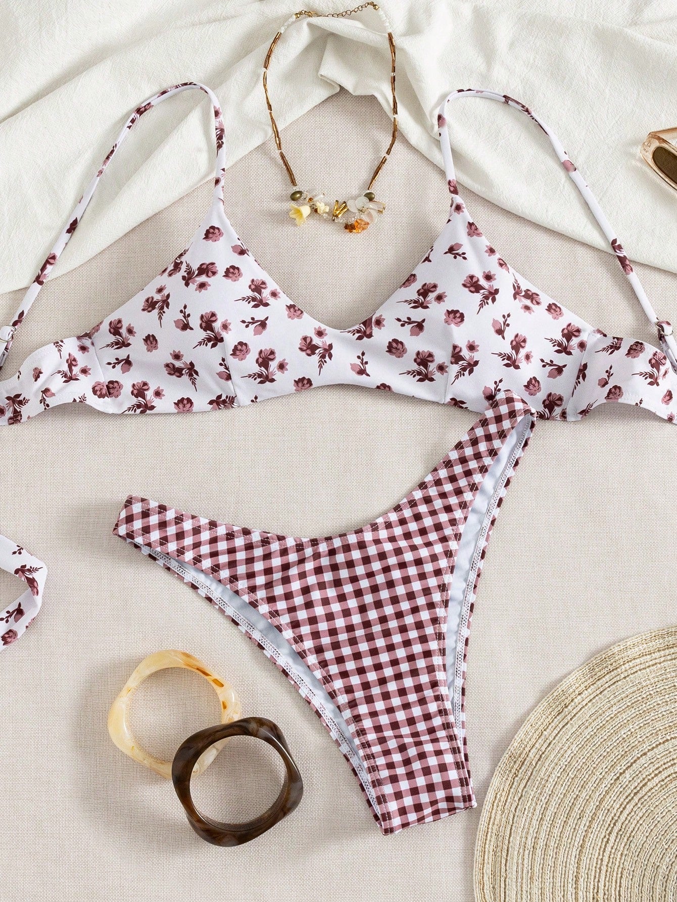 Women's Sexy Fashion Black & White 2 Pieces Swimwear, Summer Beach