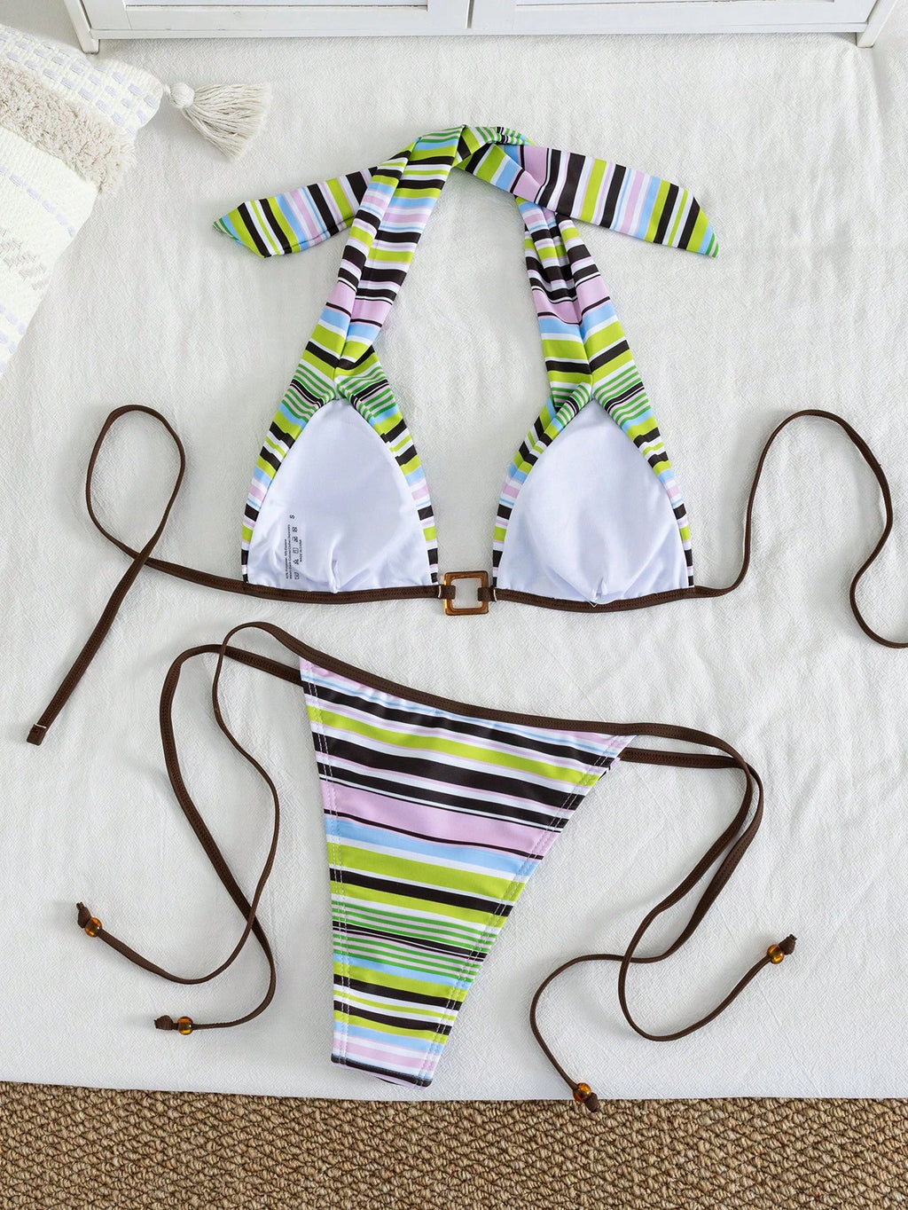 Onefish 1 Set Striped Halter Neck Triangle Bikini Top, Deep V-Neck,