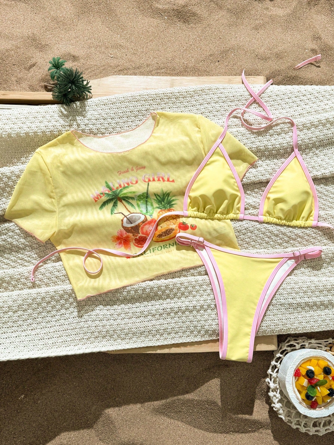 Swim Vcay 2026 New Women's Printed Triangle Bikini Top With Mesh