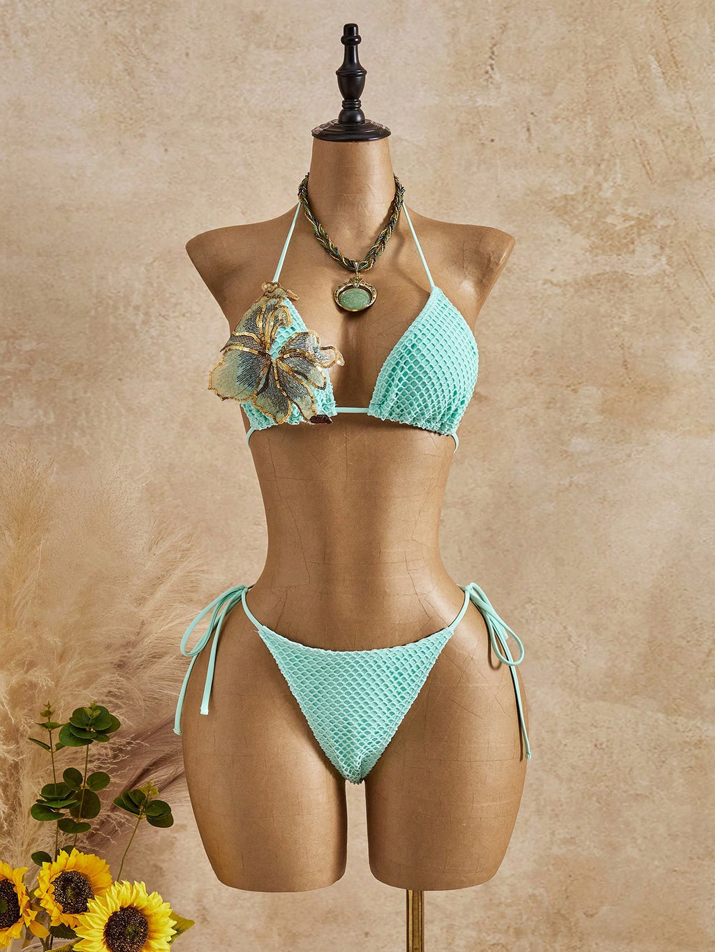 Bellisia New Spring/Summer 3 PiecesBikini Set With Floral Print, Textured Fabric